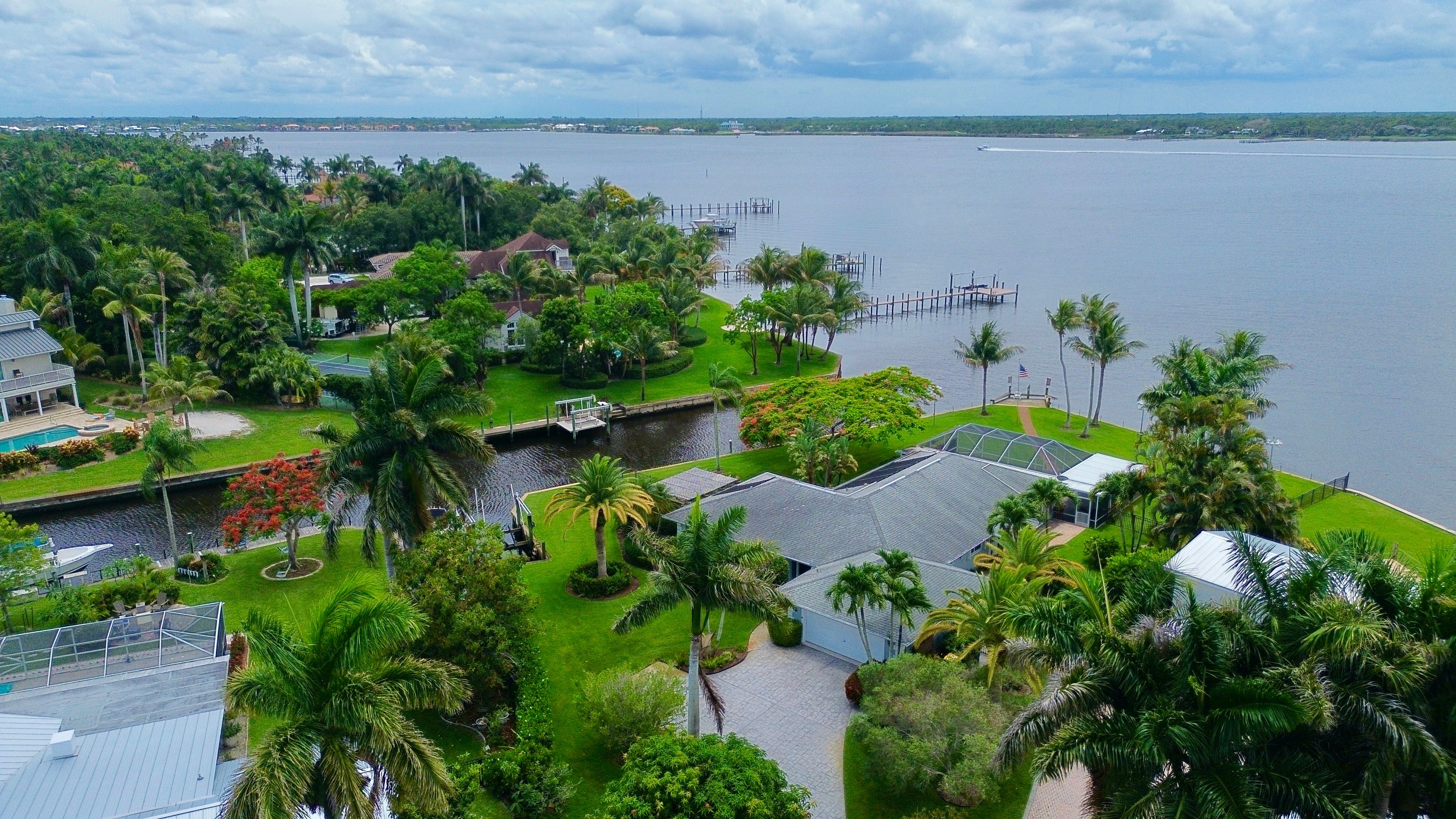  1910 NW Cove Circle, Stuart, FL, 34994 - 物件實景