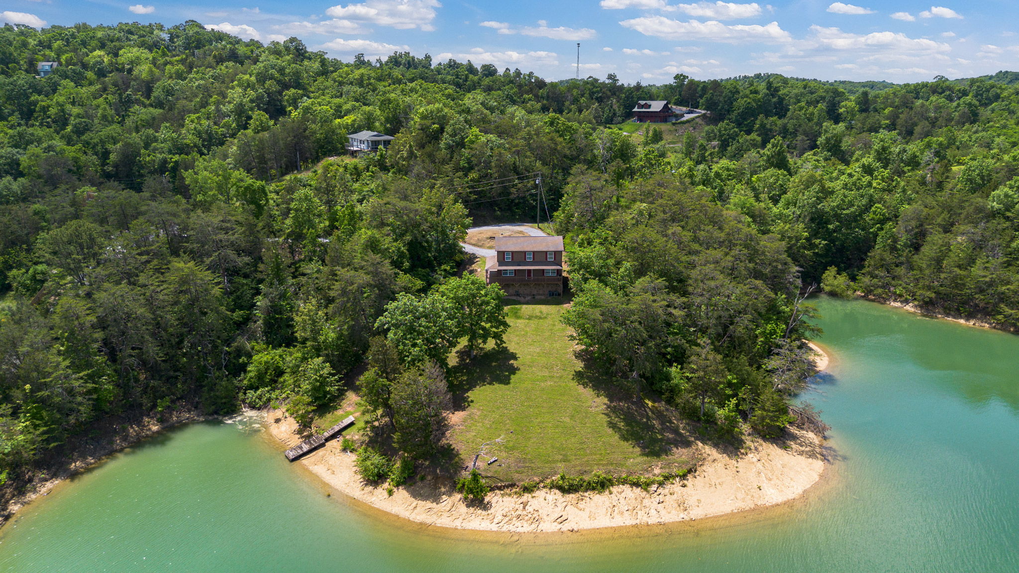 Sevierville, Tennessee, 37876, United States, 3 Bedrooms Bedrooms, ,2 BathroomsBathrooms,Residential,For Sale,1937497