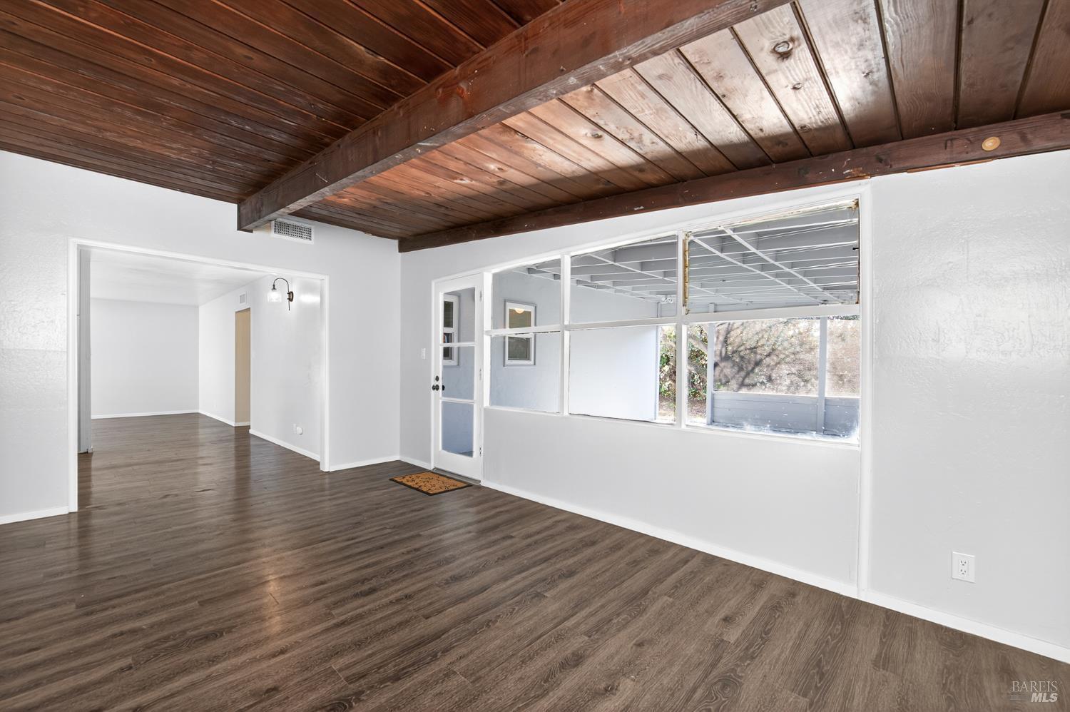 Vacaville, California, 95688, United States, 3 Bedrooms Bedrooms, ,2 BathroomsBathrooms,Residential,For Sale,2009088