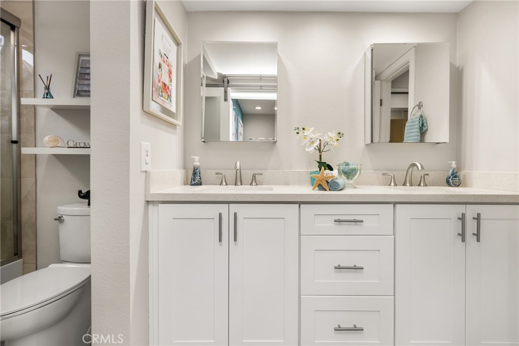 Rancho Santa Margarita, California, 92688, United States, 2 Bedrooms Bedrooms, ,1 BathroomBathrooms,Residential,For Sale,1819932