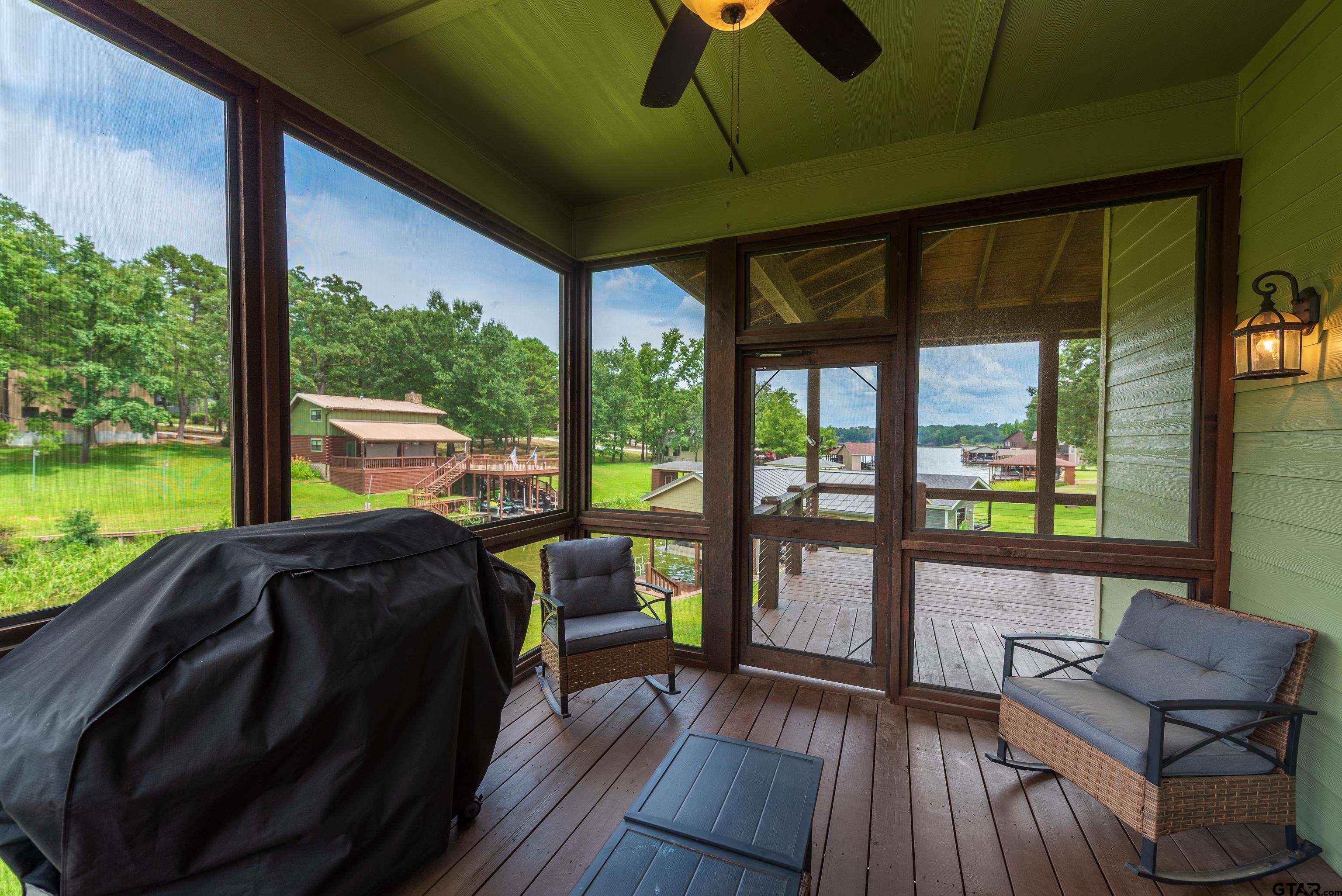 Scroggins, Texas, 75480, United States, 4 Bedrooms Bedrooms, ,5 BathroomsBathrooms,Residential,For Sale,1981840