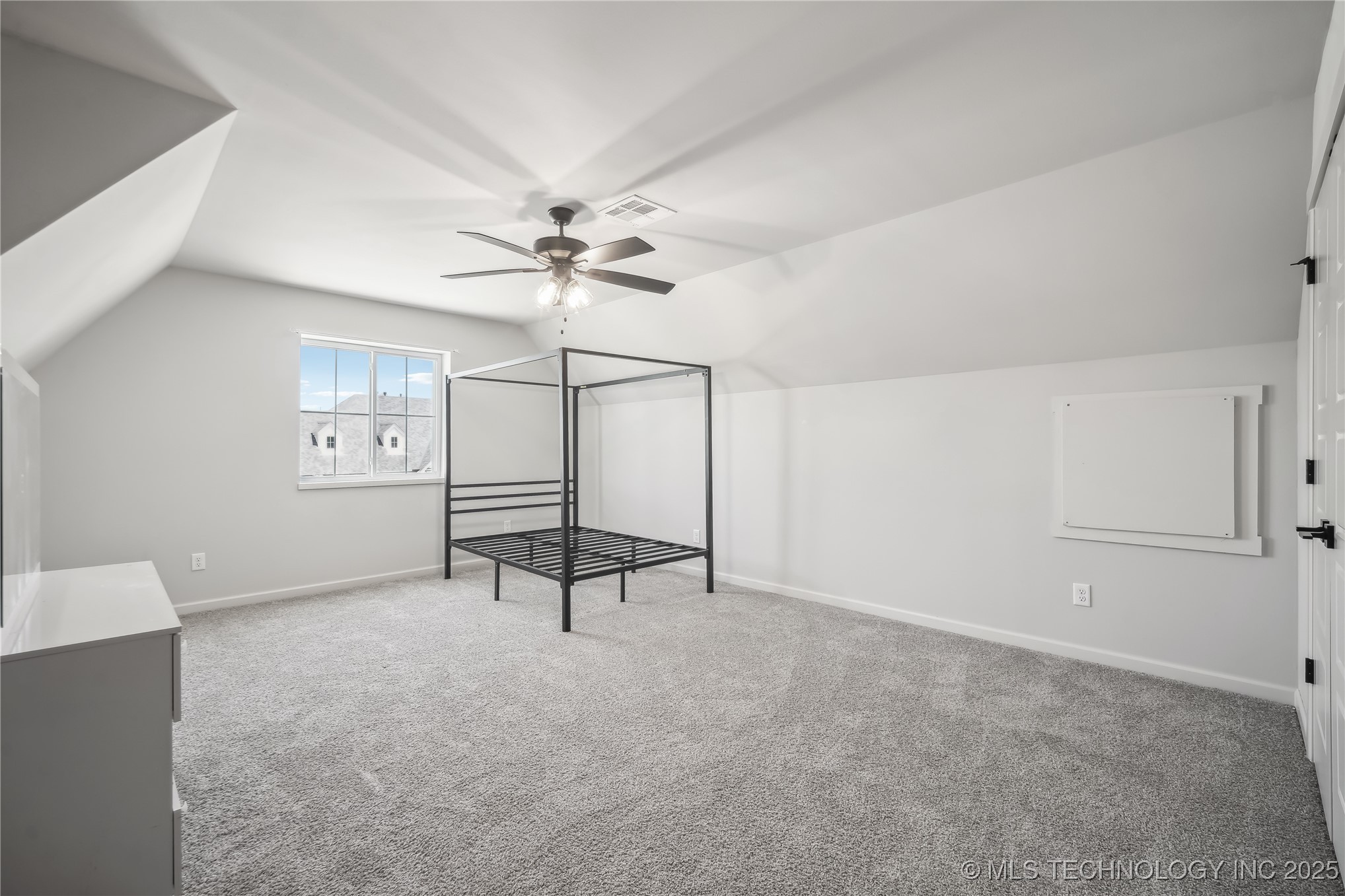 Bixby, Oklahoma, 74008, United States, 4 Bedrooms Bedrooms, ,4 BathroomsBathrooms,Residential,For Sale,1819020