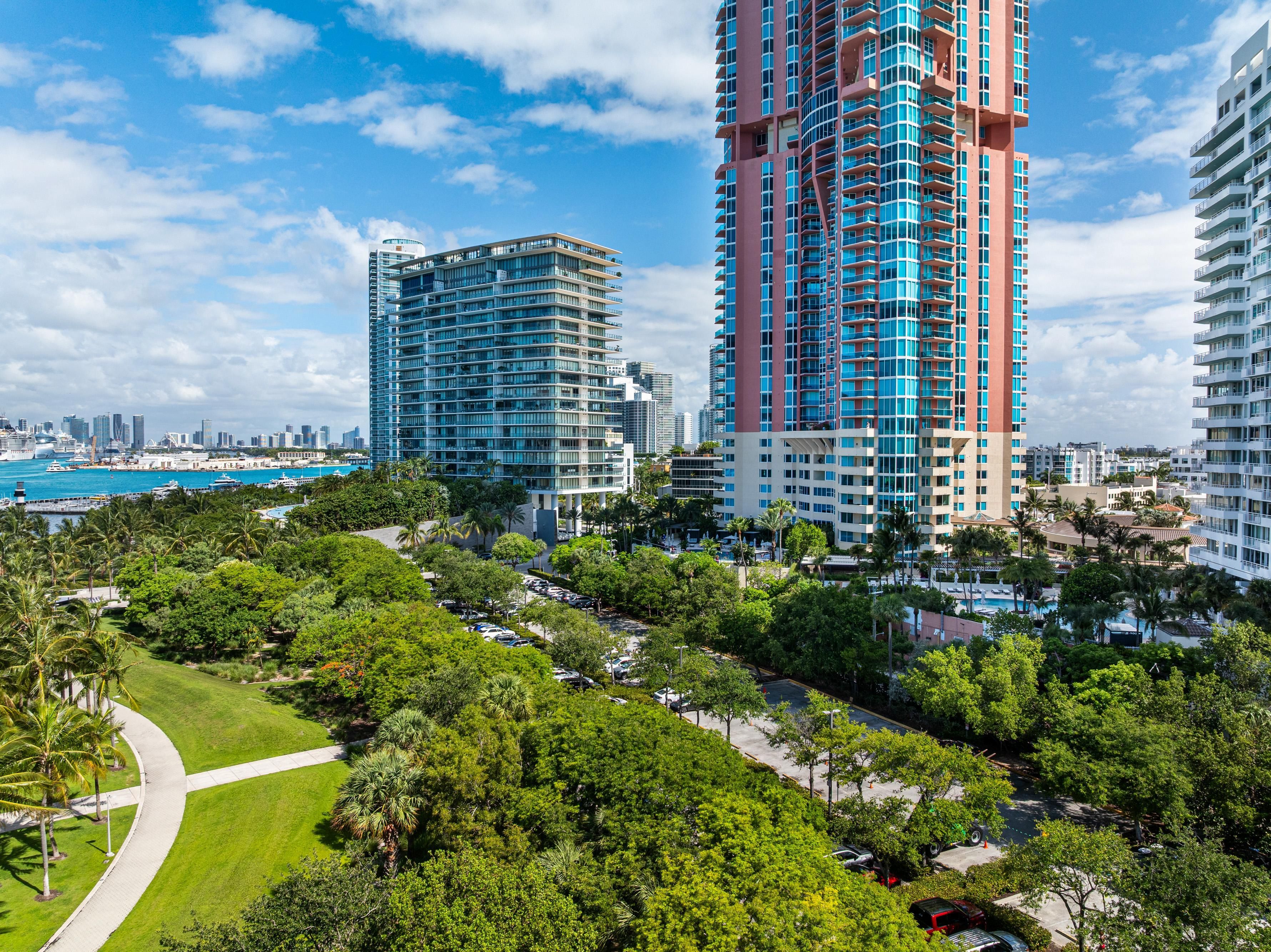  300 South Pointe Drive #1001, Miami Beach, FL 33139 - 物件實景
