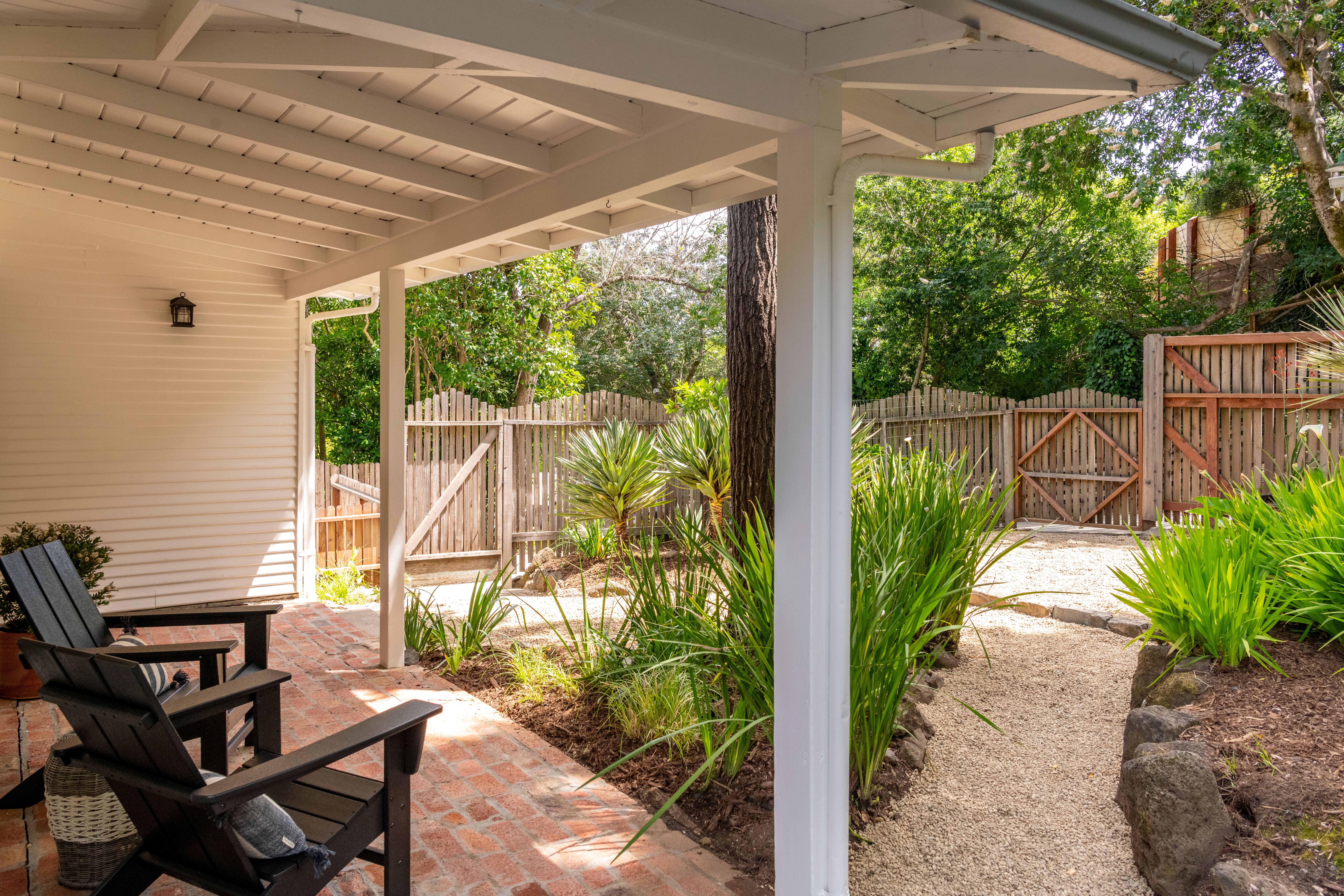  Lush Indoor-Outdoor Living in San Anselmo - 物件實景