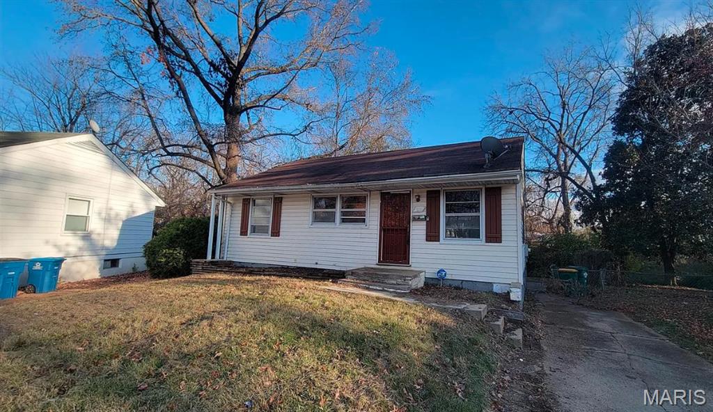 Estridge Rd, Saint Louis, MO 63137