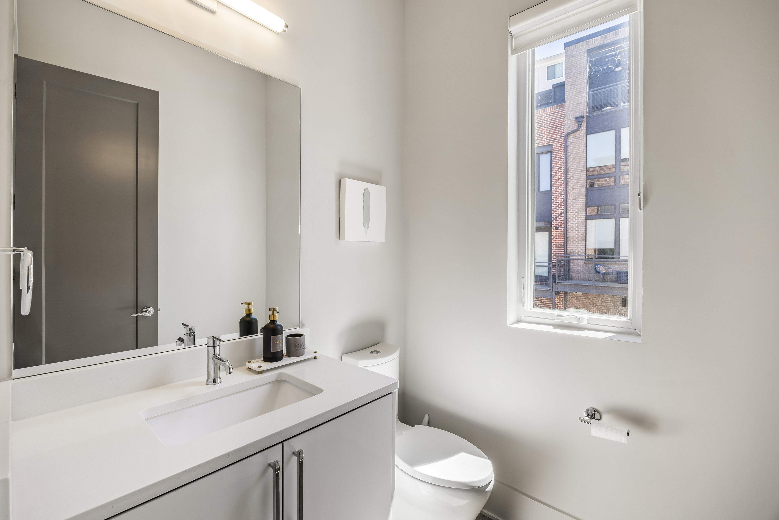  Striking Modern Townhouse at Chelsea Westside - 物件實景