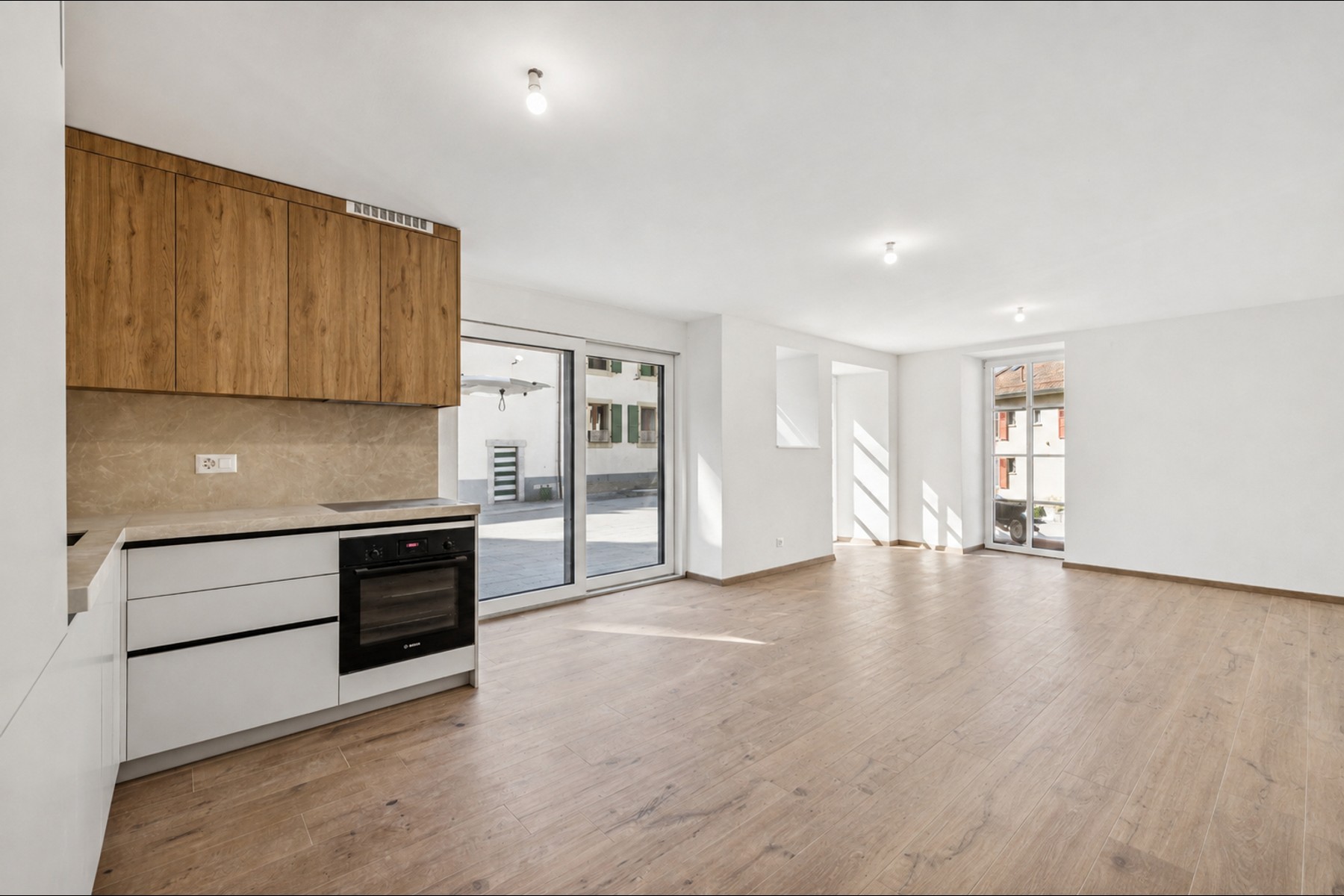  Charming, renovated 2.5-room apartment with a private garden – Brent / Montreux - 物件實景