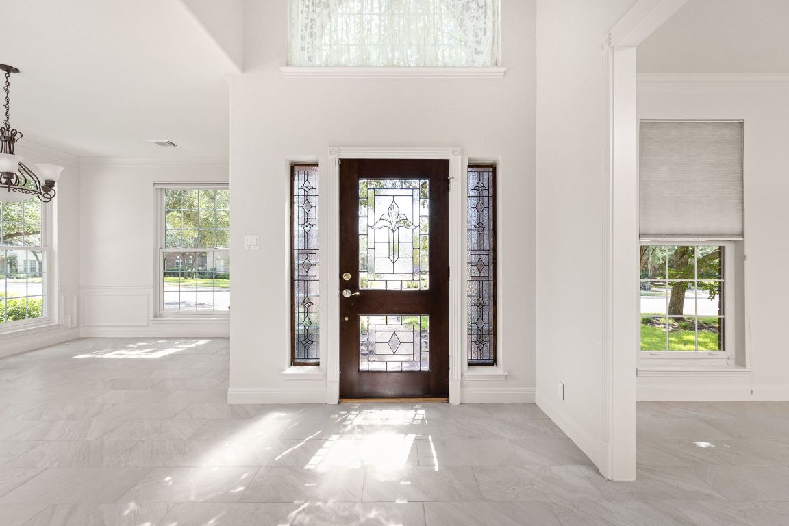 Austin, Texas, 78739, United States, 5 Bedrooms Bedrooms, ,4 BathroomsBathrooms,Residential,For Sale,1947993