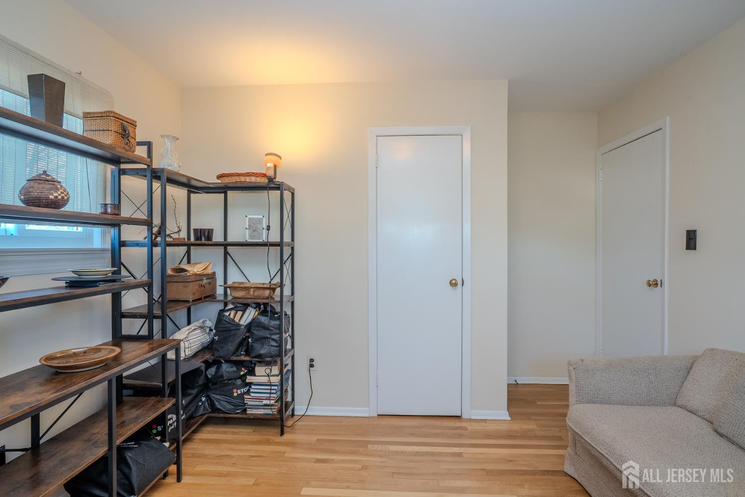 Franklin Twsp, New Jersey, 08873, United States, 4 Bedrooms Bedrooms, ,3 BathroomsBathrooms,Residential,For Sale,2005742