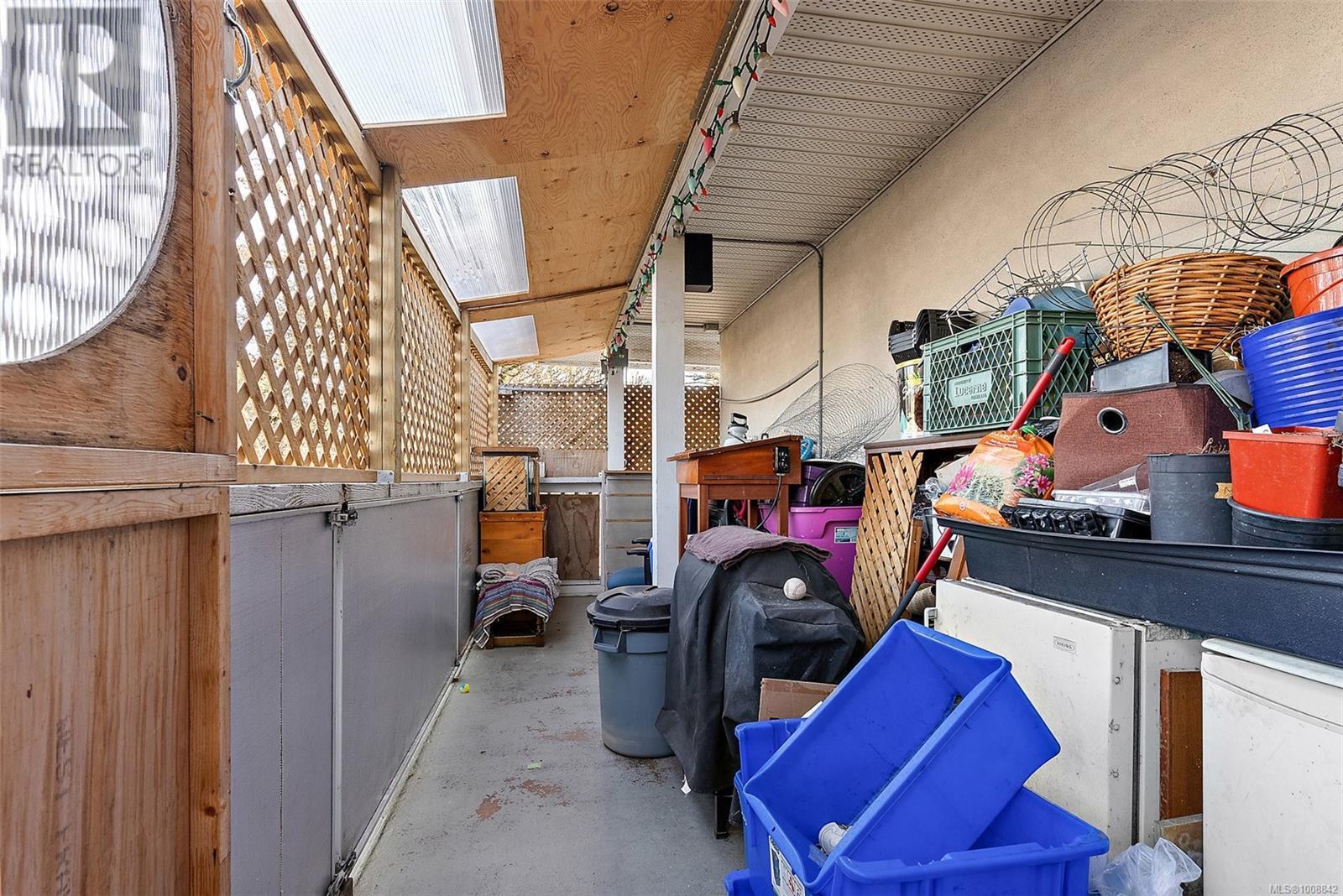 VICTORIA, British Columbia, V9A 1S1, CA, 4 Bedrooms Bedrooms, ,4 BathroomsBathrooms,Residential,For Sale,1906230