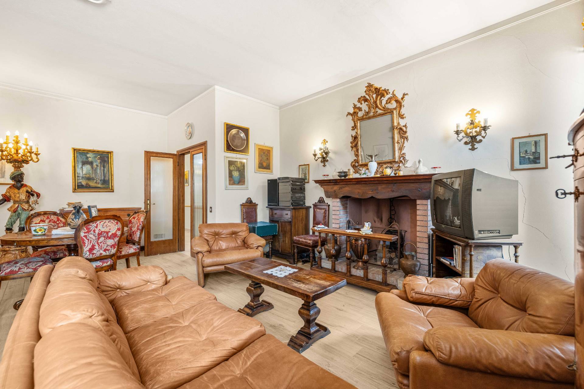 San Gimignano, Siena, 53037, IT, 3 Bedrooms Bedrooms, ,2 BathroomsBathrooms,Residential,For Sale,1877111