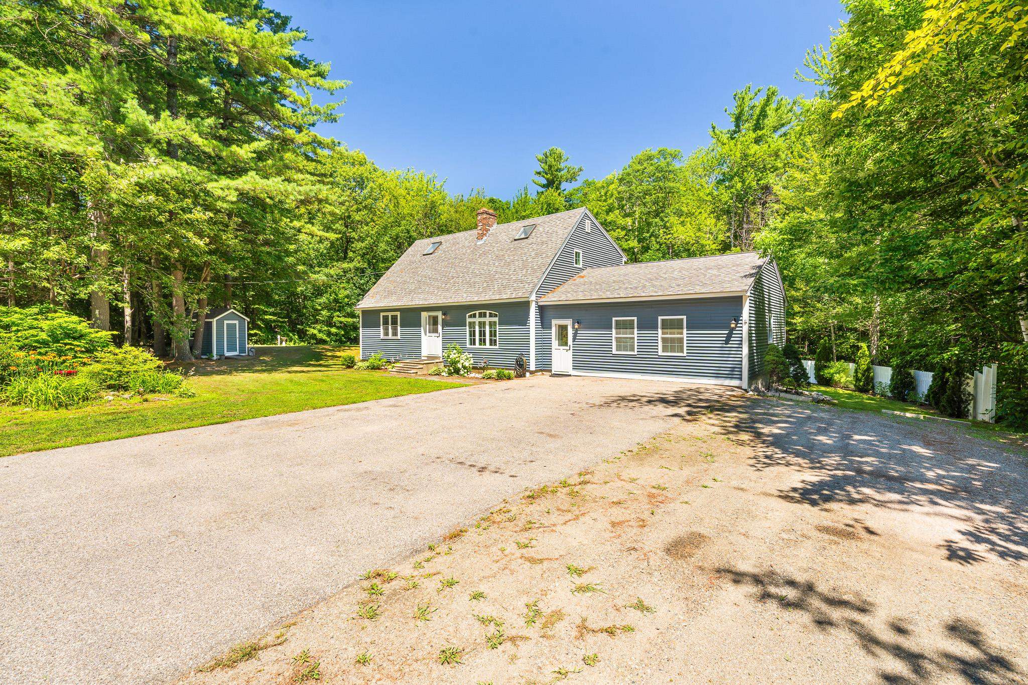 Gilford, New Hampshire, 03249, United States, 4 Bedrooms Bedrooms, ,1 BathroomBathrooms,Residential,For Sale,1901287