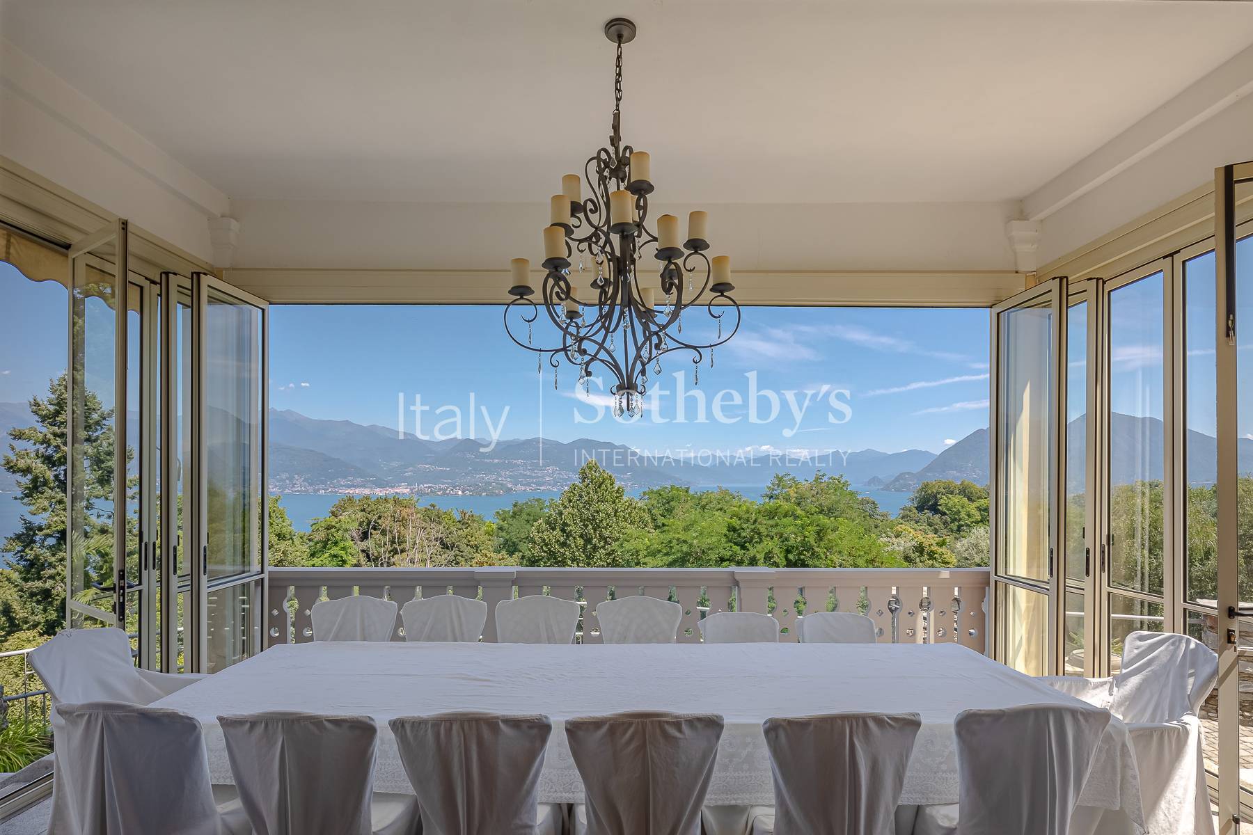  Historic Villa with Enchanting Views over Lake Maggiore - 物件實景