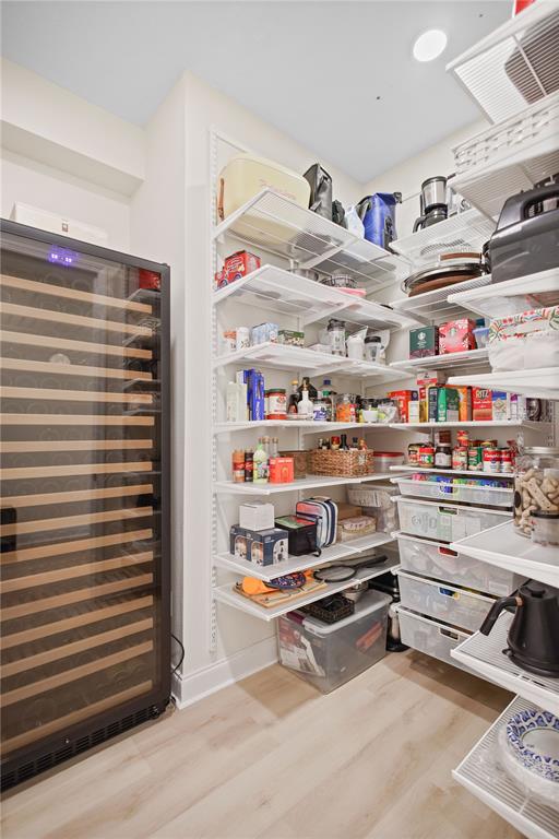 Venice, Florida, 34293, United States, 4 Bedrooms Bedrooms, ,3 BathroomsBathrooms,Residential,For Sale,2003156