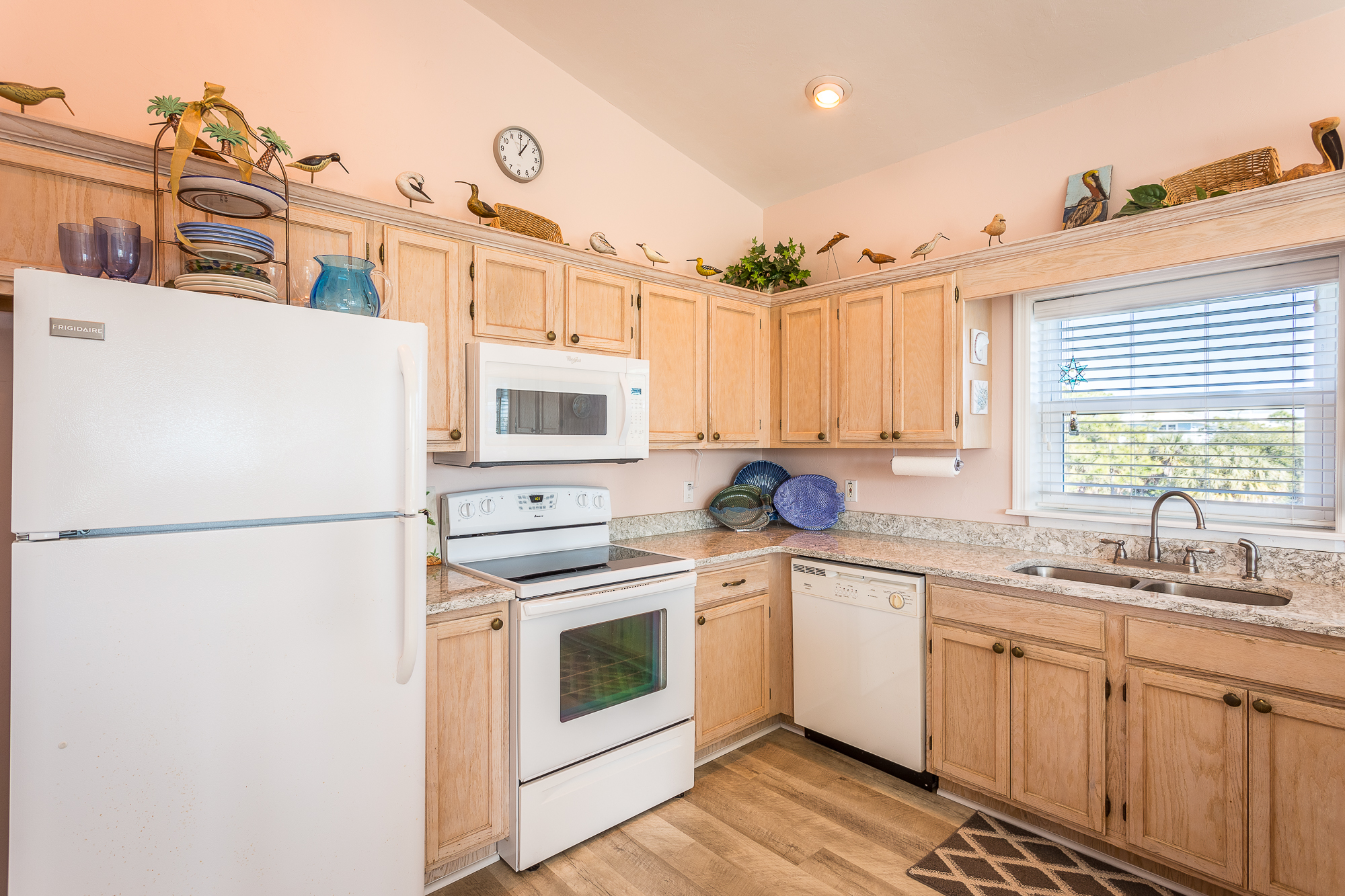 St George Island, Florida, 32328, United States, 4 Bedrooms Bedrooms, ,3 BathroomsBathrooms,Residential,For Sale,1974635