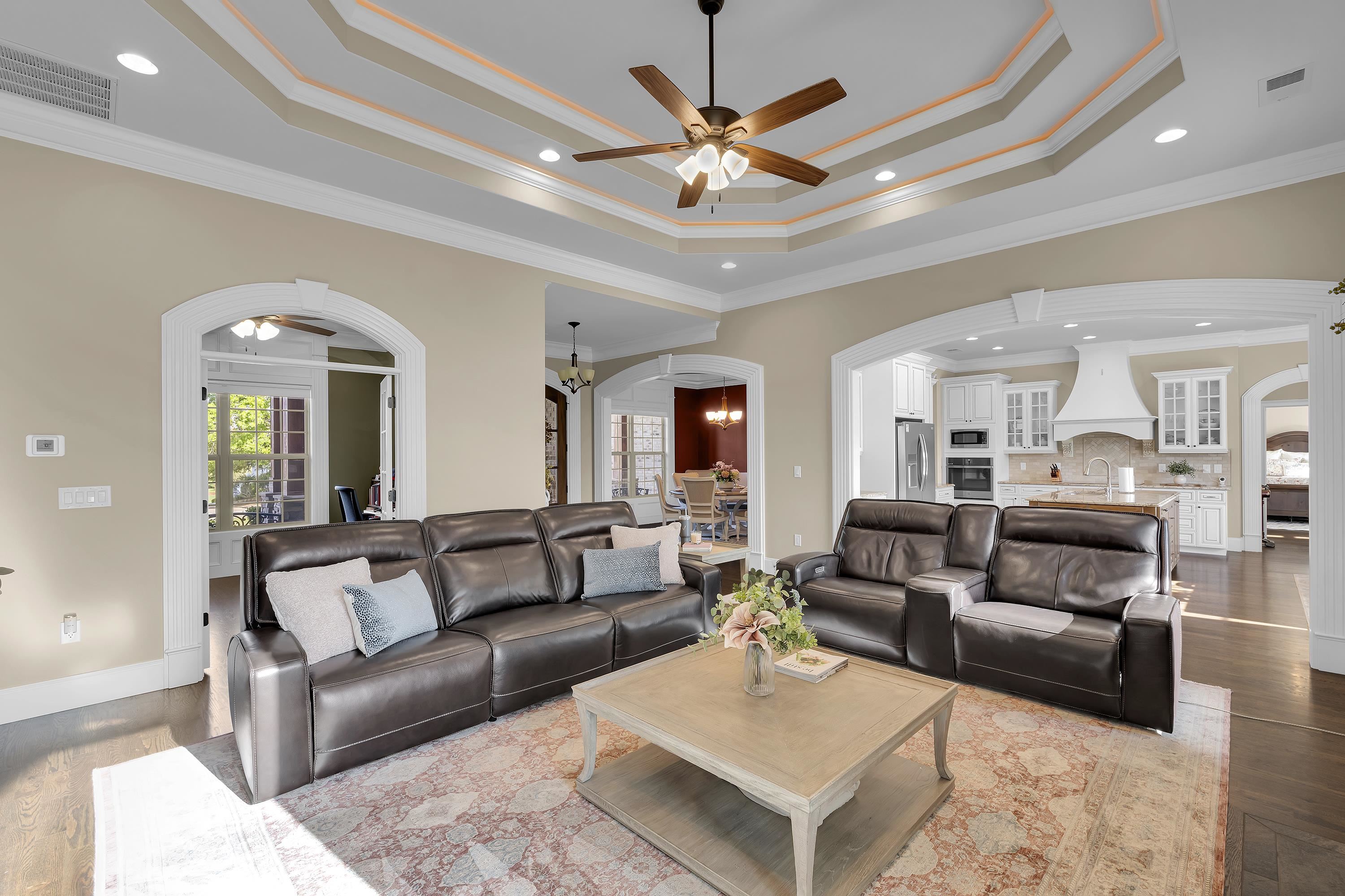 Campobello, South Carolina, 29322, United States, 4 Bedrooms Bedrooms, ,5 BathroomsBathrooms,Residential,For Sale,1828084