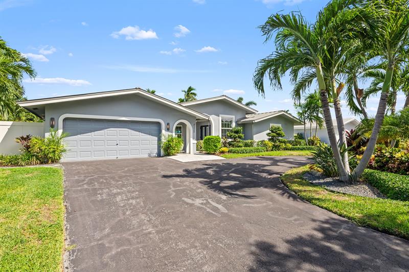 Lighthouse Point, Florida, 33064, United States, 3 Bedrooms Bedrooms, ,3 BathroomsBathrooms,Residential,For Sale,1941022