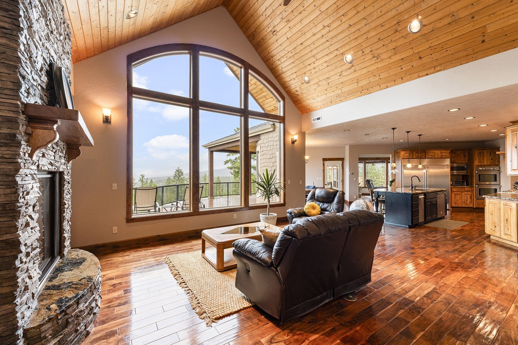  Luxury Living and Panoramic Views - 物件實景