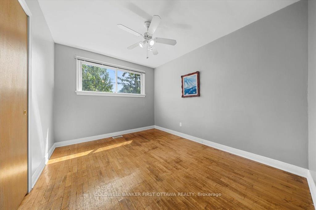 Ottawa, Ontario, K2A 1N7, CA, 3 Bedrooms Bedrooms, ,2 BathroomsBathrooms,Residential,For Sale,1924987