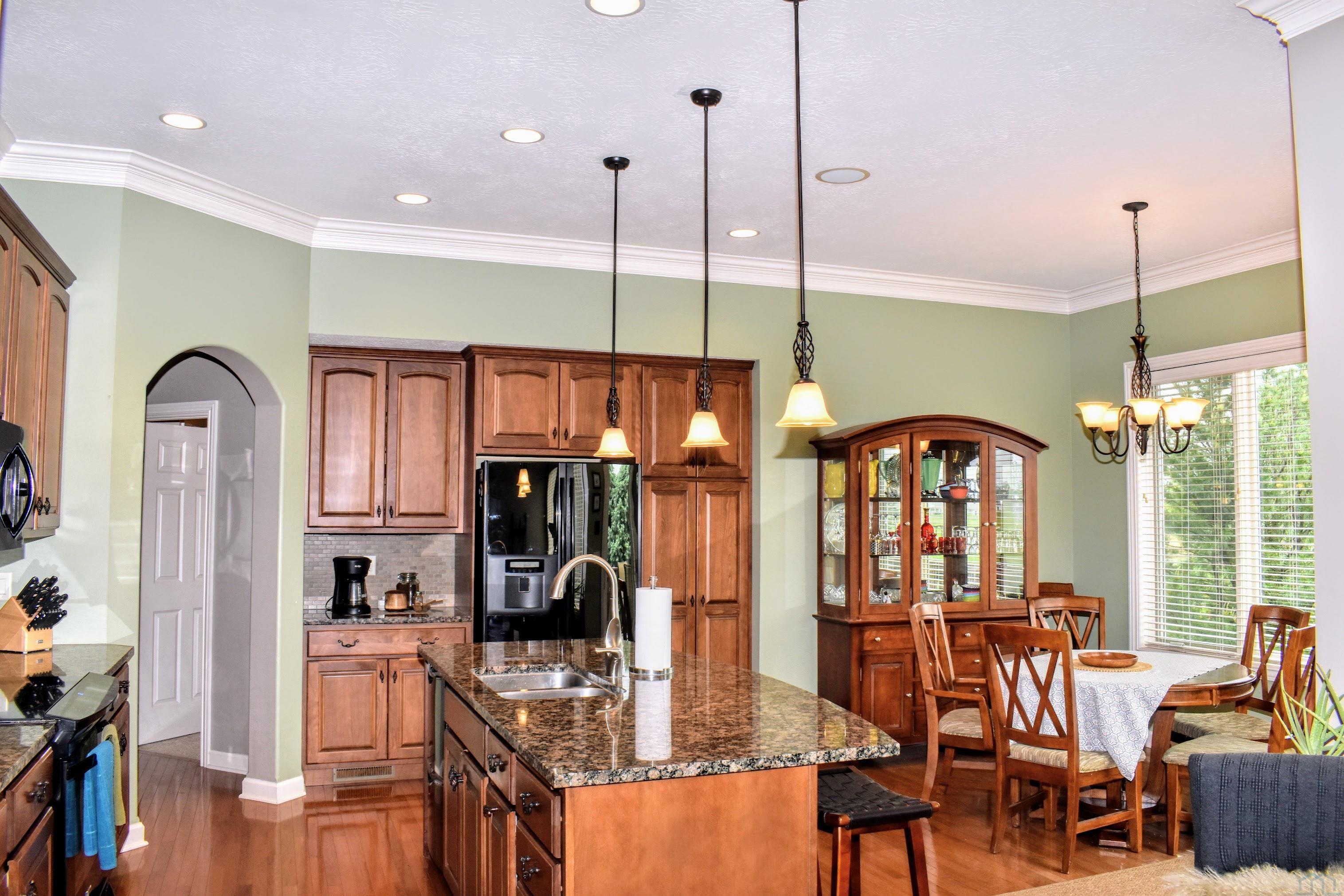 Dakota Dunes, South Dakota, 57049, United States, 4 Bedrooms Bedrooms, ,3 BathroomsBathrooms,Residential,For Sale,2048659