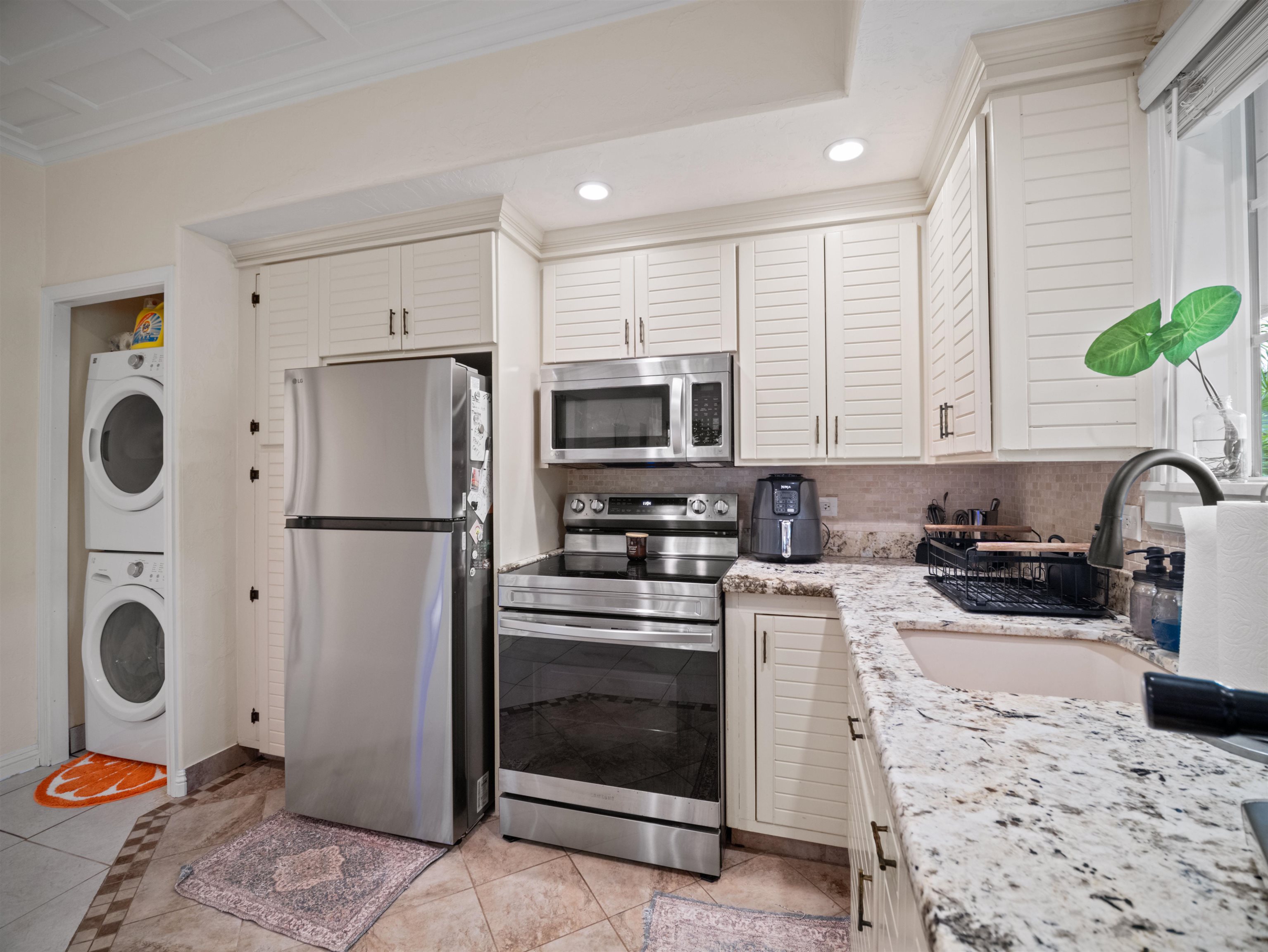 Kihei, Hawaii, 96753, United States, 5 Bedrooms Bedrooms, ,9 BathroomsBathrooms,Residential,For Sale,1987499