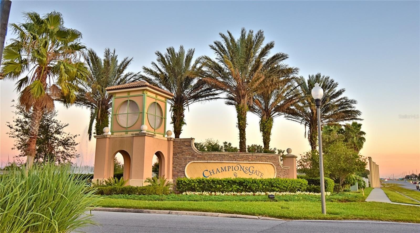 DAVENPORT, Florida, 33896, United States, 5 Bedrooms Bedrooms, ,3 BathroomsBathrooms,Residential,For Sale,1878806