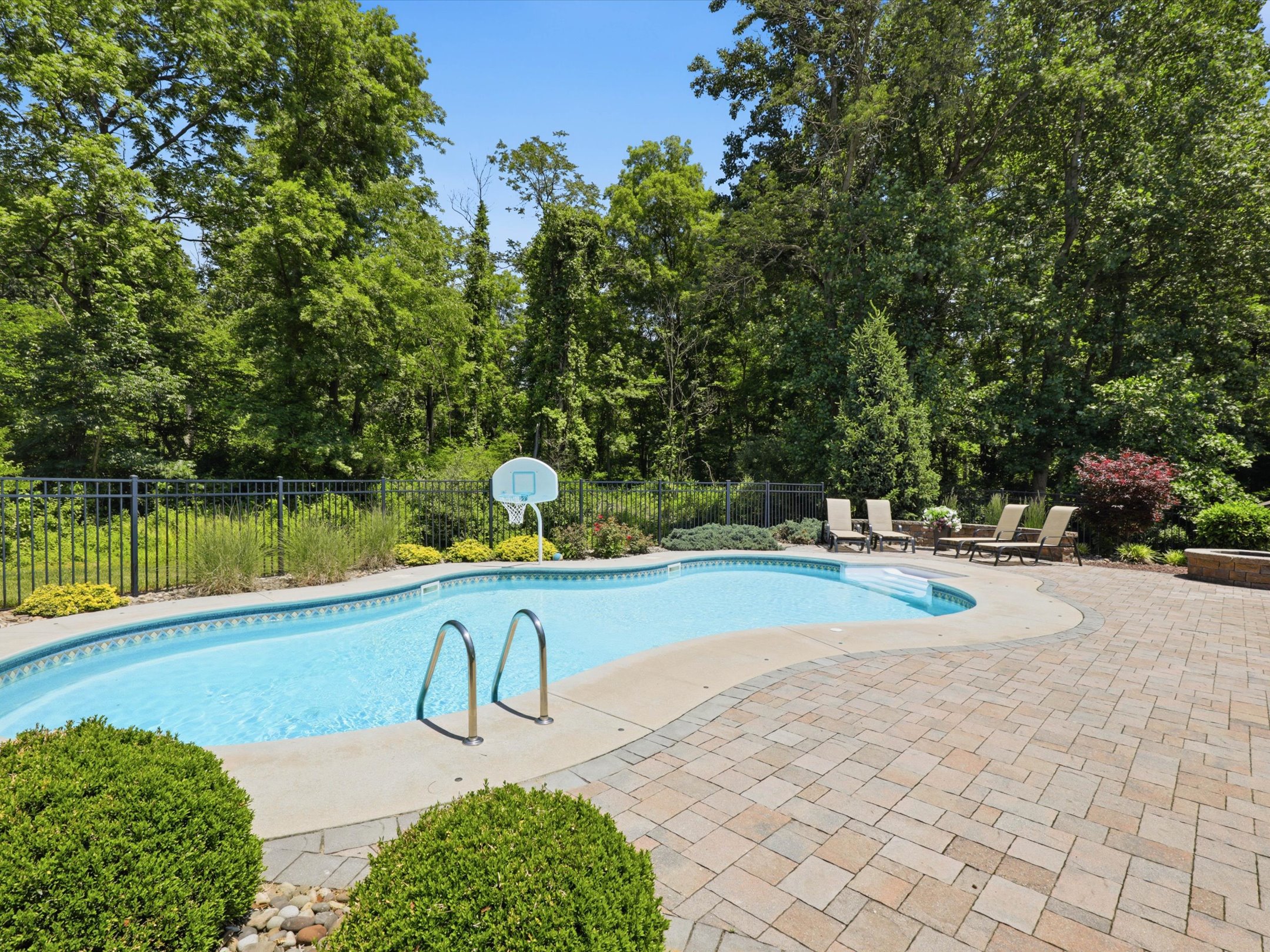  1392 Fox Hill Dr, Palmyra, PA 17078 - 物件實景