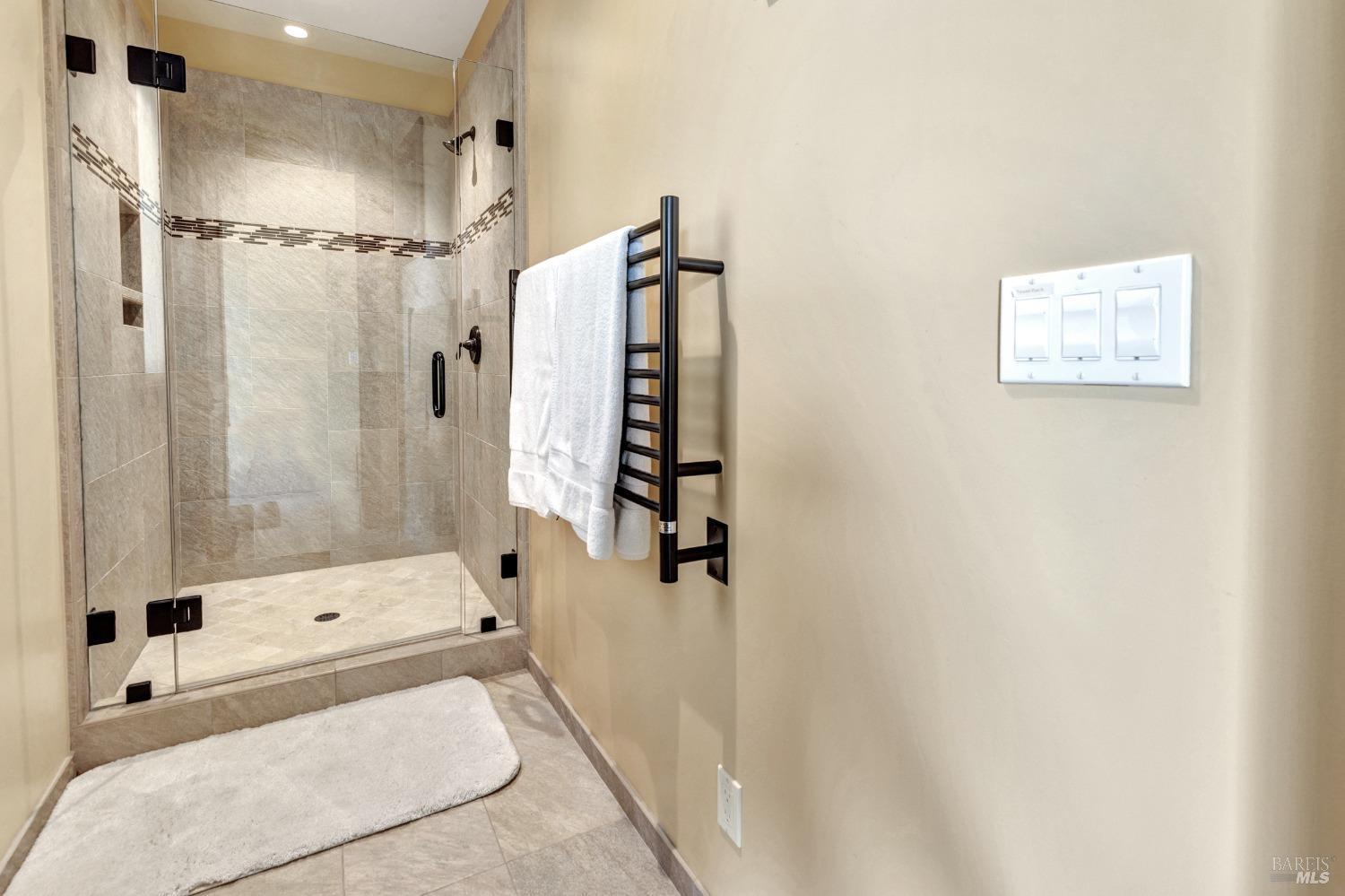 St. Helena, California, 94574, United States, 6 Bedrooms Bedrooms, ,6 BathroomsBathrooms,Residential,For Sale,1807309