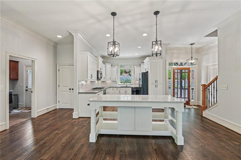 Big Canoe, Georgia, 30143, United States, 4 Bedrooms Bedrooms, ,5 BathroomsBathrooms,Residential,For Sale,1978711