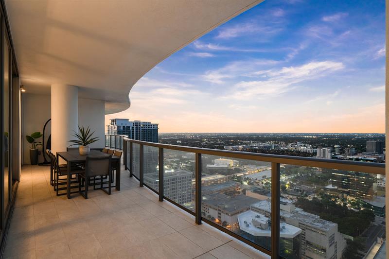 Fort Lauderdale, Florida, 33301, United States, 4 Bedrooms Bedrooms, ,5 BathroomsBathrooms,Residential,For Sale,1987961