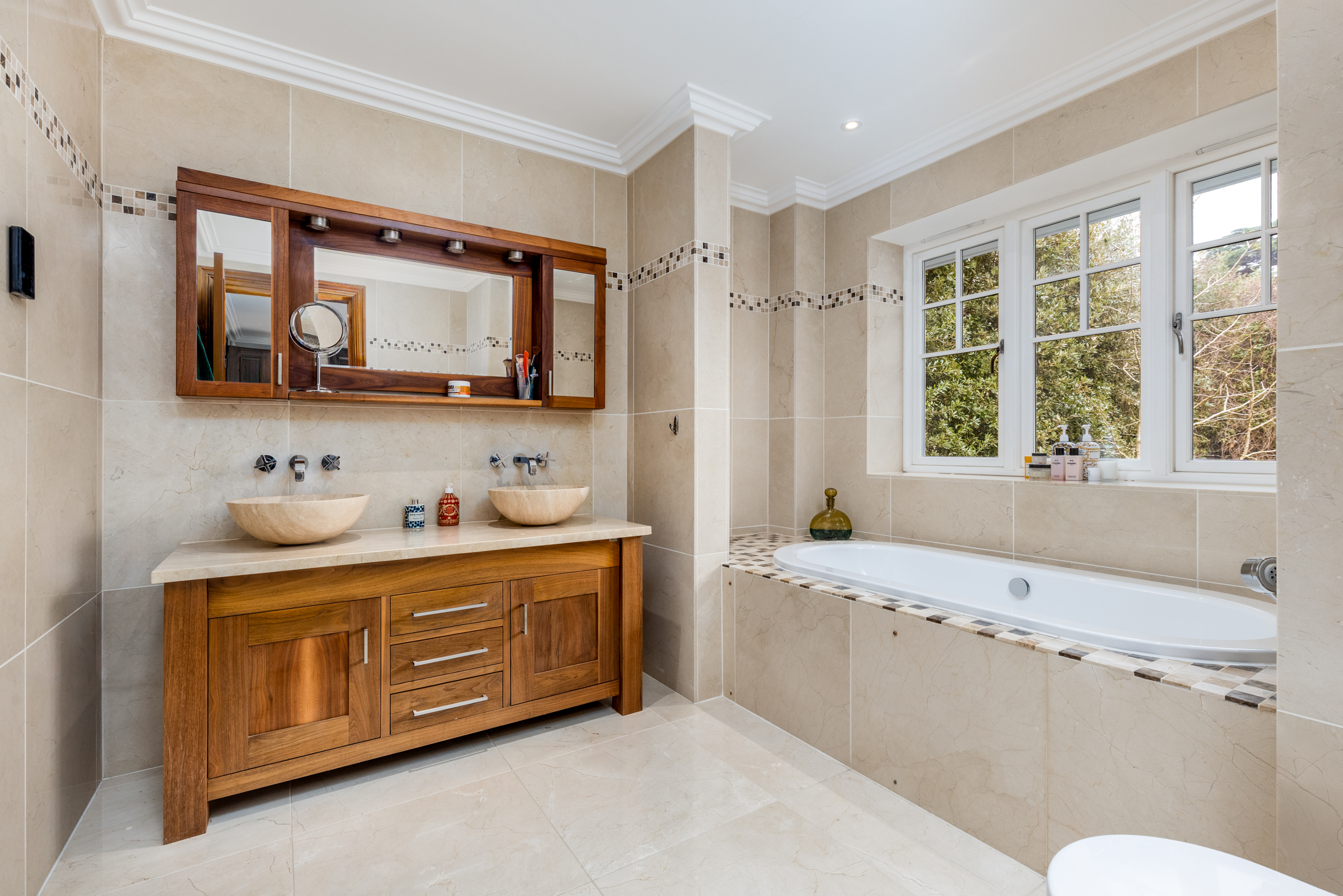  A Handsome Detached House Moments from Wimbledon Common - 物件實景