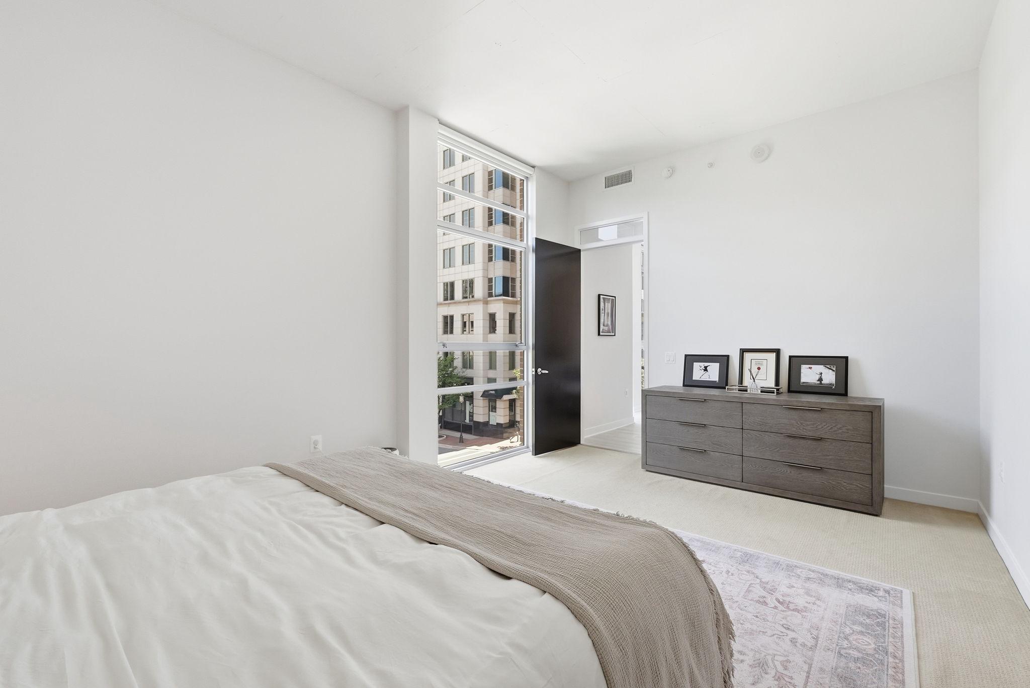  12025 New Dominion Parkway, Reston, VA, 20190 - 物件實景