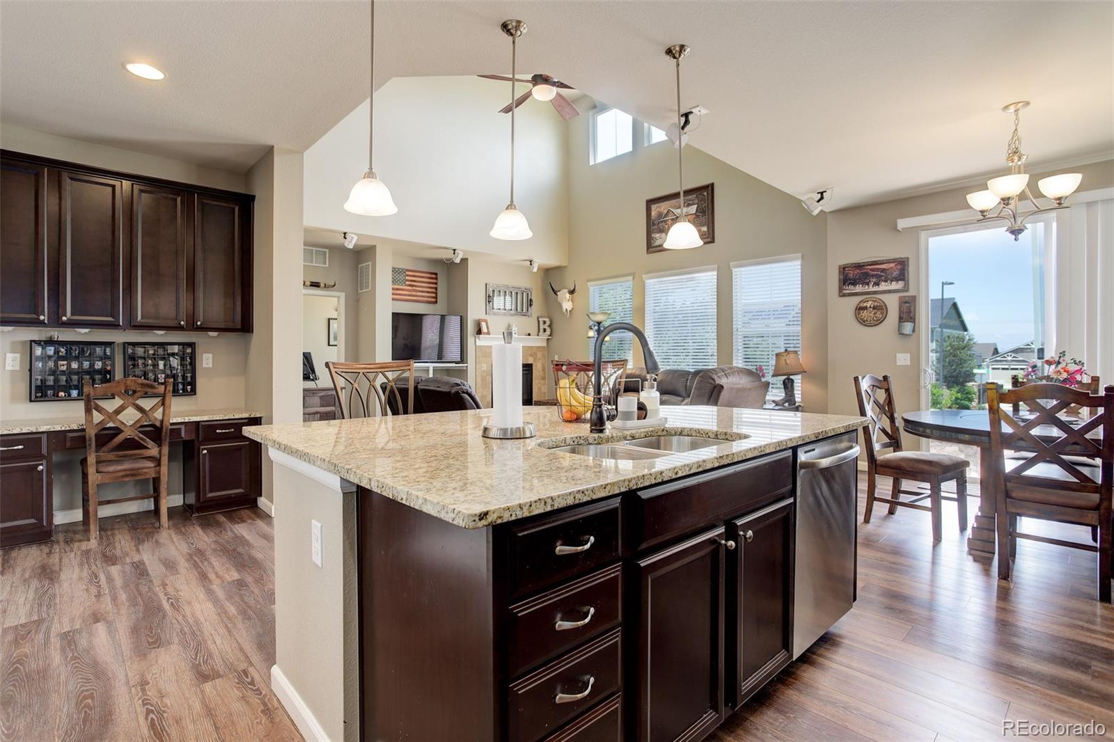 Aurora, Colorado, 80016, United States, 3 Bedrooms Bedrooms, ,3 BathroomsBathrooms,Residential,For Sale,1940296