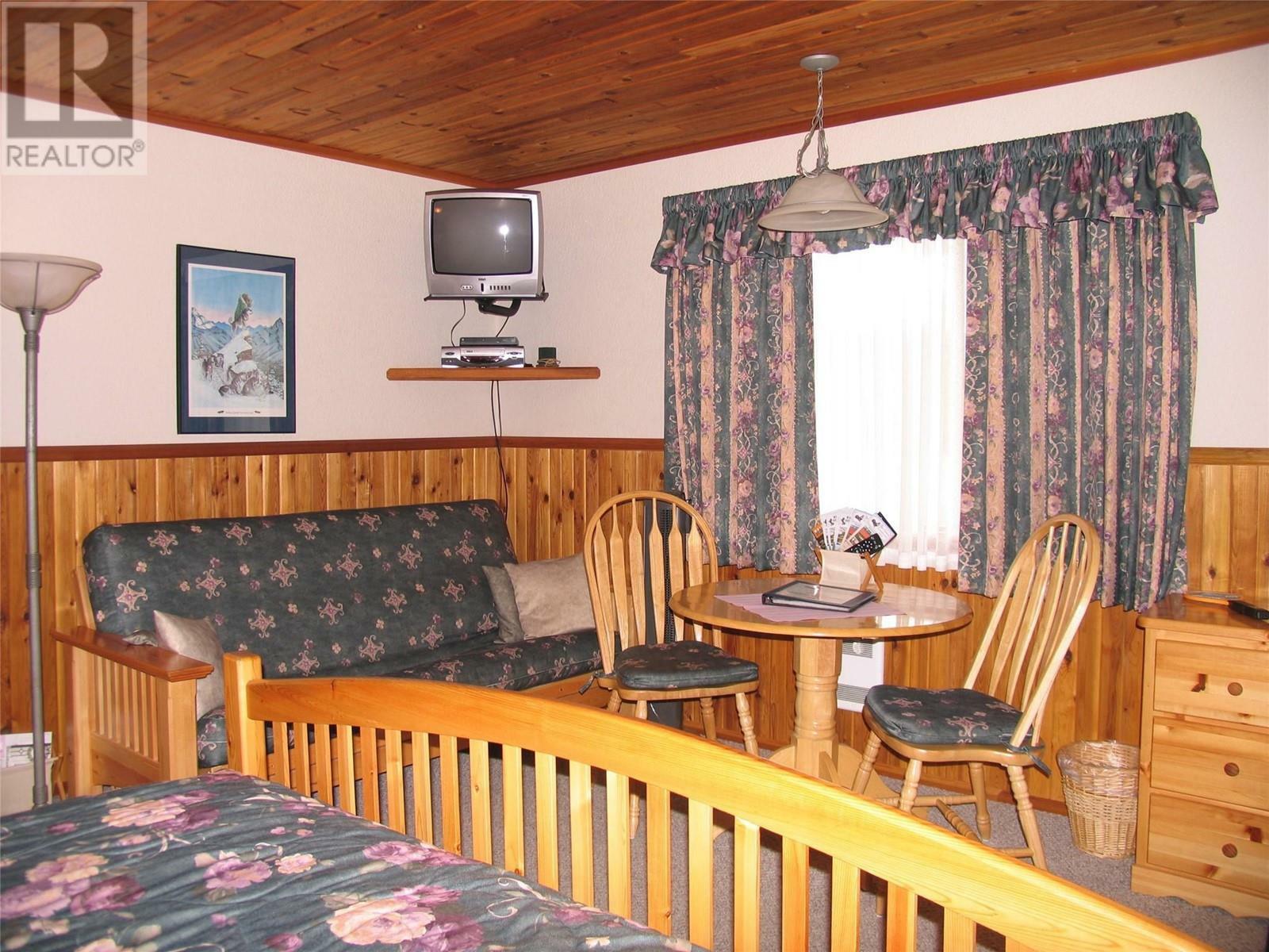 CLEARWATER, British Columbia, V0E 1N1, CA, 1 Bedroom Bedrooms, ,1 BathroomBathrooms,Residential,For Sale,1837039