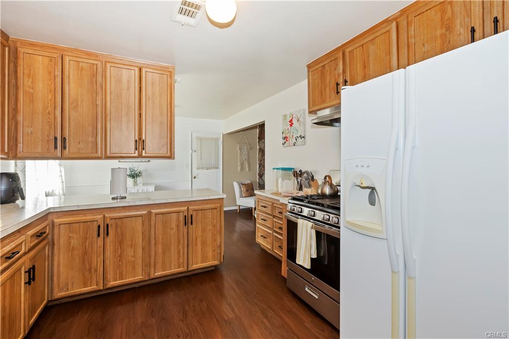 Rialto, California, 92377, United States, 3 Bedrooms Bedrooms, ,2 BathroomsBathrooms,Residential,For Sale,1978285