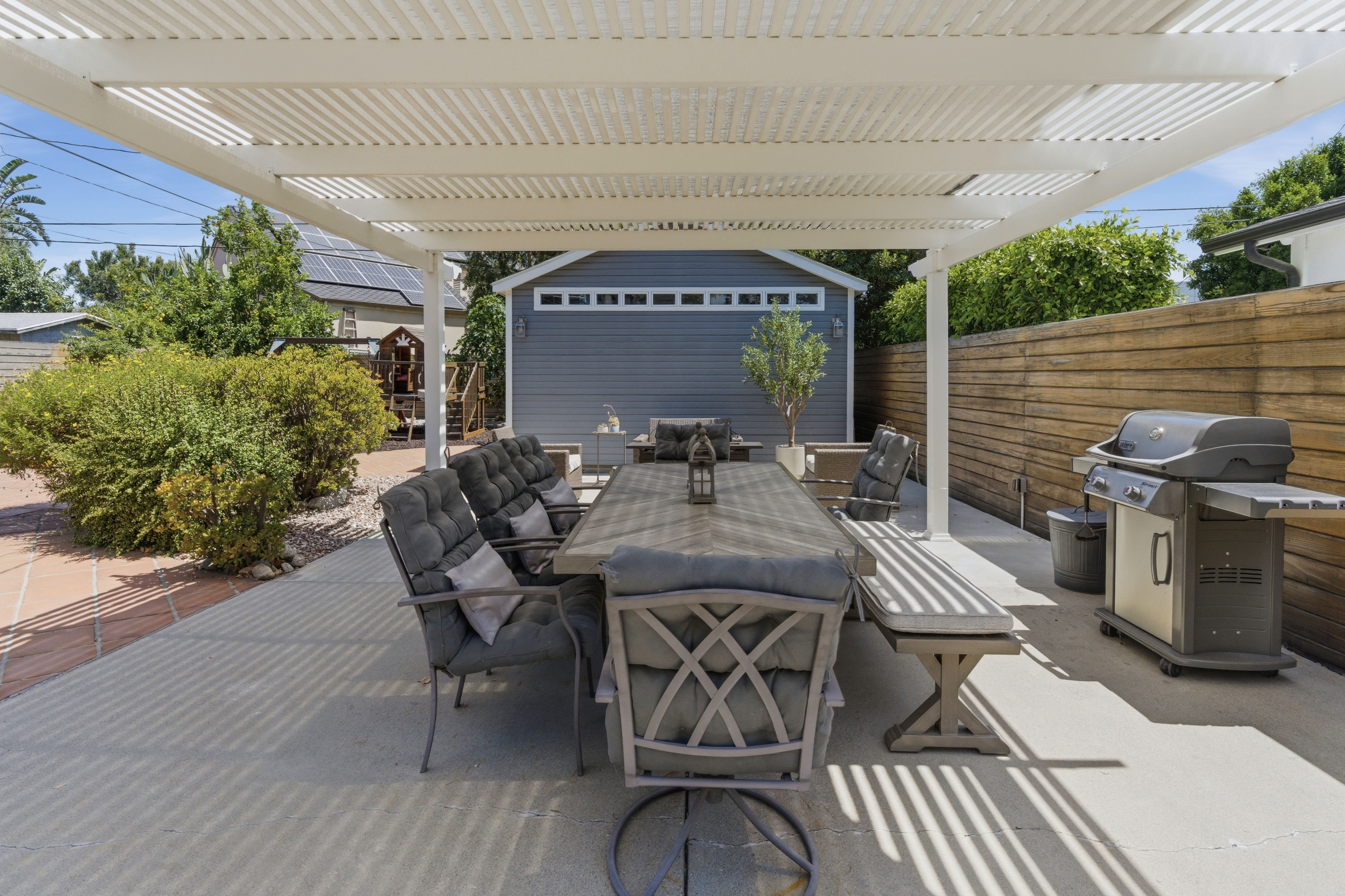  526 North Toluca Park Drive, Burbank, CA 91505 - 物件實景