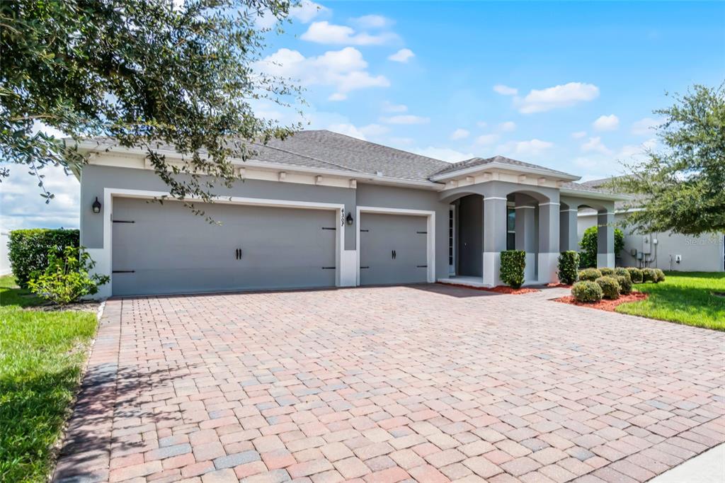 Apopka, Florida, 32712, United States, 4 Bedrooms Bedrooms, ,3 BathroomsBathrooms,Residential,For Sale,1940154