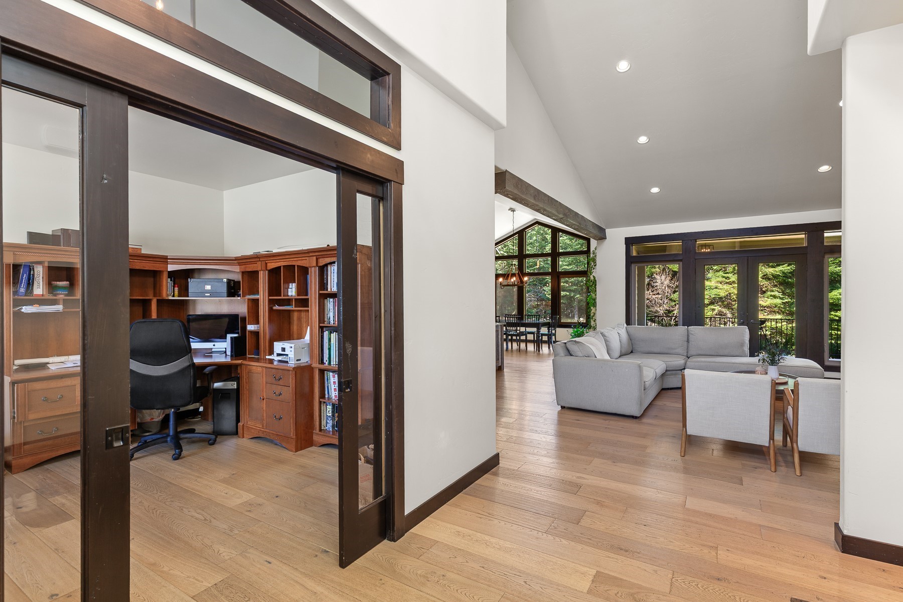  Rare Shop & Home in Forest Ridge - 物件實景