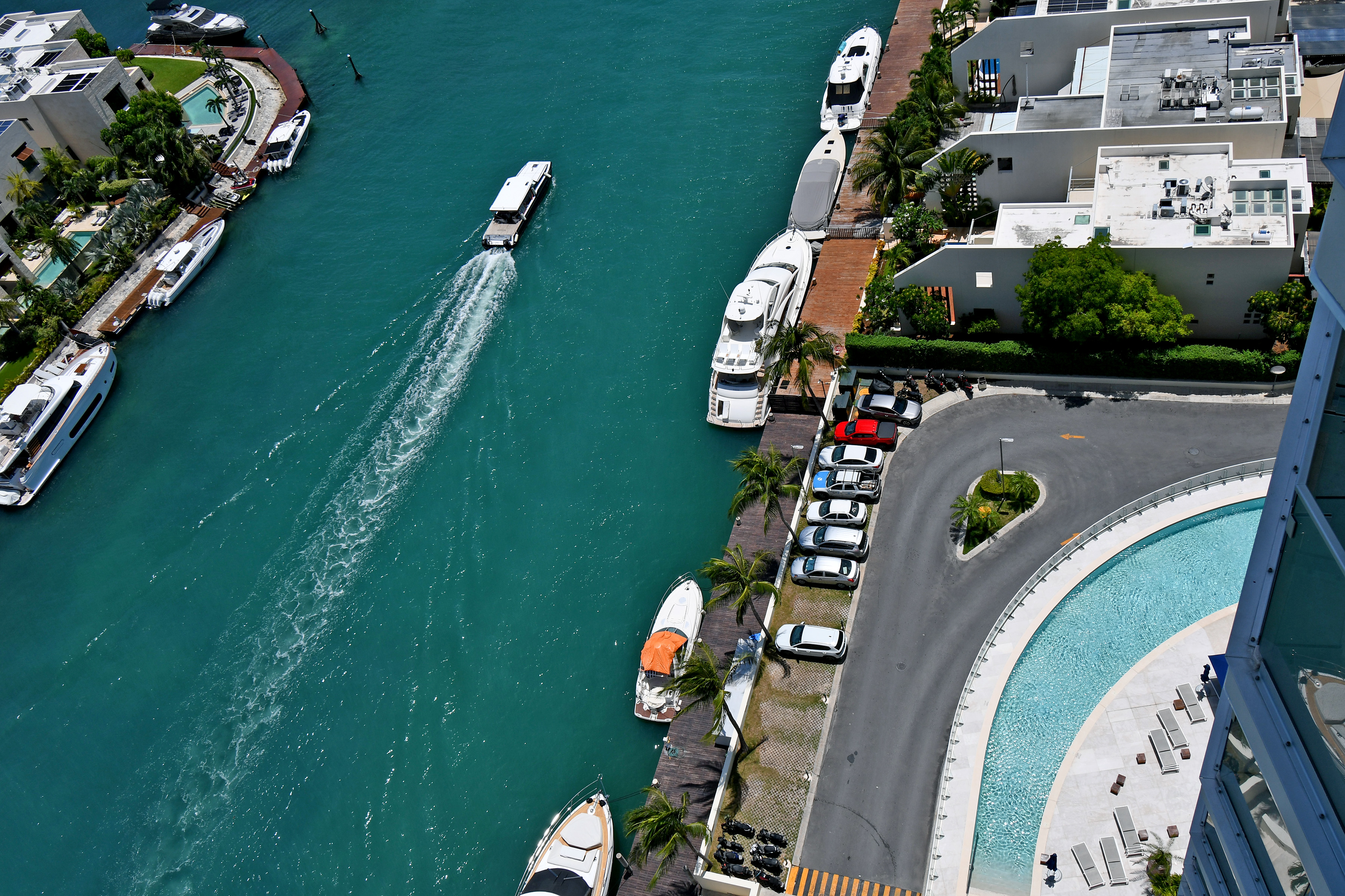  Oceanfront SLS Residences - 物件實景