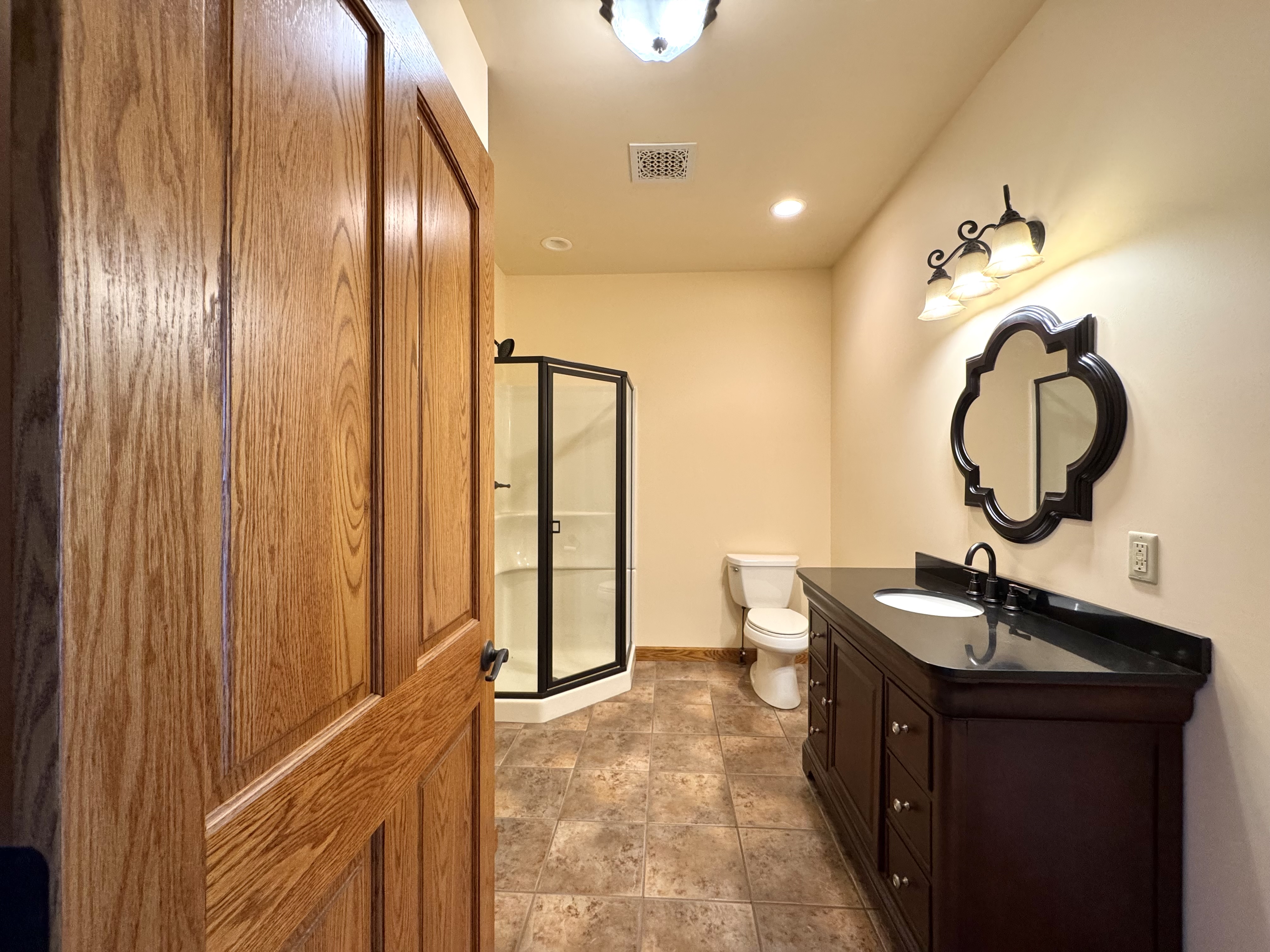 Catskill, New York, 12414, United States, 4 Bedrooms Bedrooms, ,3 BathroomsBathrooms,Residential,For Sale,1977487