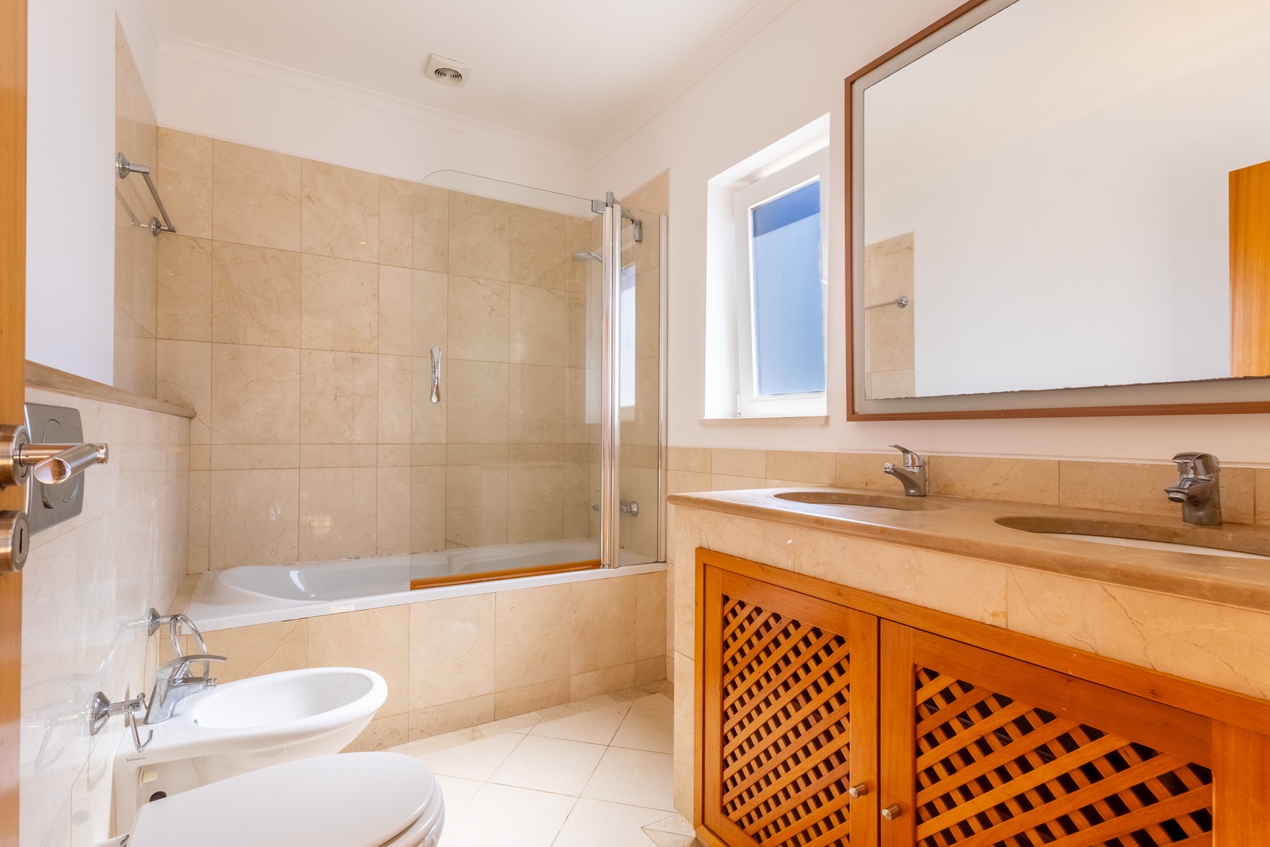  Flat, 2 bedrooms, for Sale - 物件實景