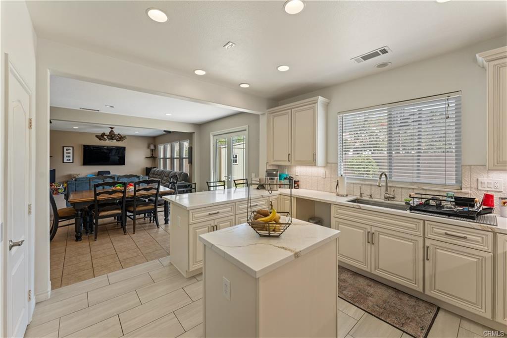 San Bernardino, California, 92407, United States, 4 Bedrooms Bedrooms, ,3 BathroomsBathrooms,Residential,For Sale,1984167