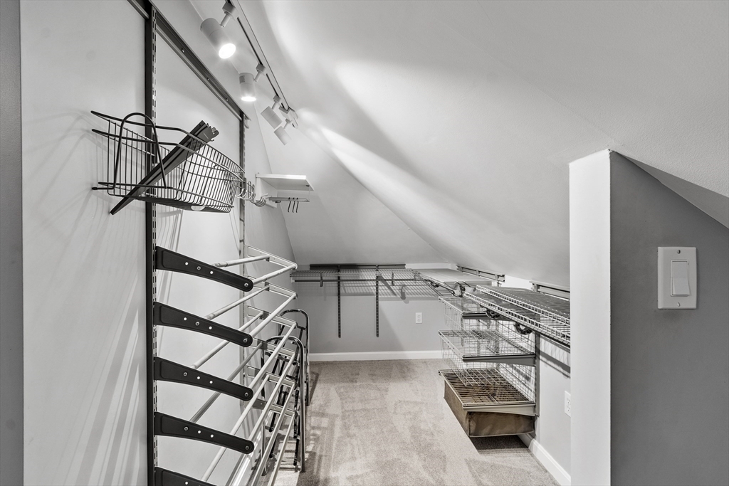 Beverly, Massachusetts, 01915, United States, 4 Bedrooms Bedrooms, ,3 BathroomsBathrooms,Residential,For Sale,1987739