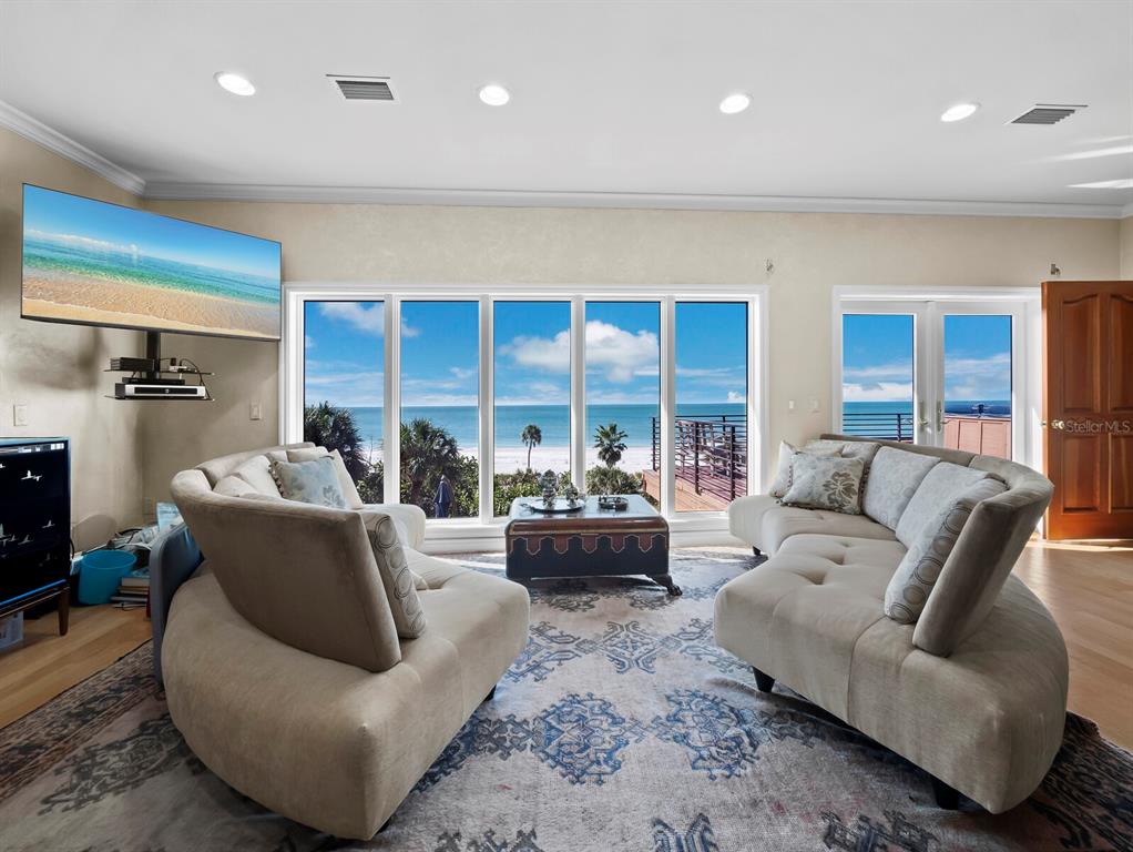 Longboat Key, Florida, 34228, United States, 8 Bedrooms Bedrooms, ,10 BathroomsBathrooms,Residential,For Sale,1997316