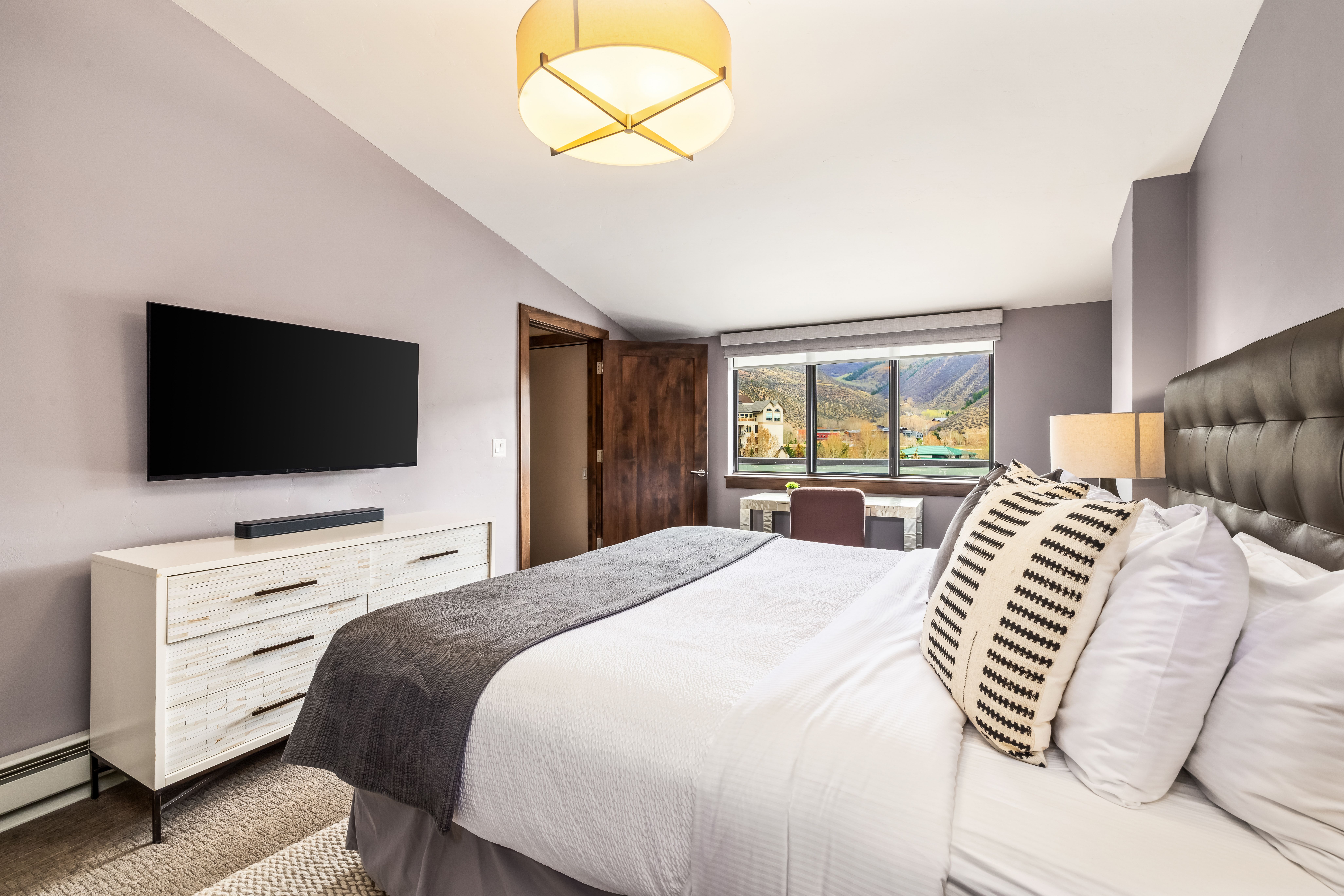  137 Benchmark Road, Avon, CO, 81620 - 物件實景