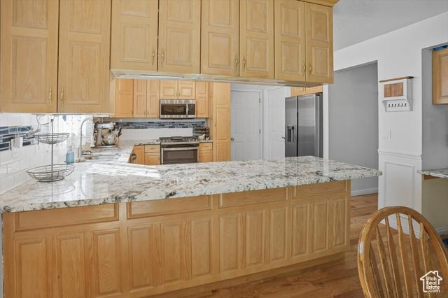 Brigham City, Utah, 84302, United States, 6 Bedrooms Bedrooms, ,4 BathroomsBathrooms,Residential,For Sale,1984055