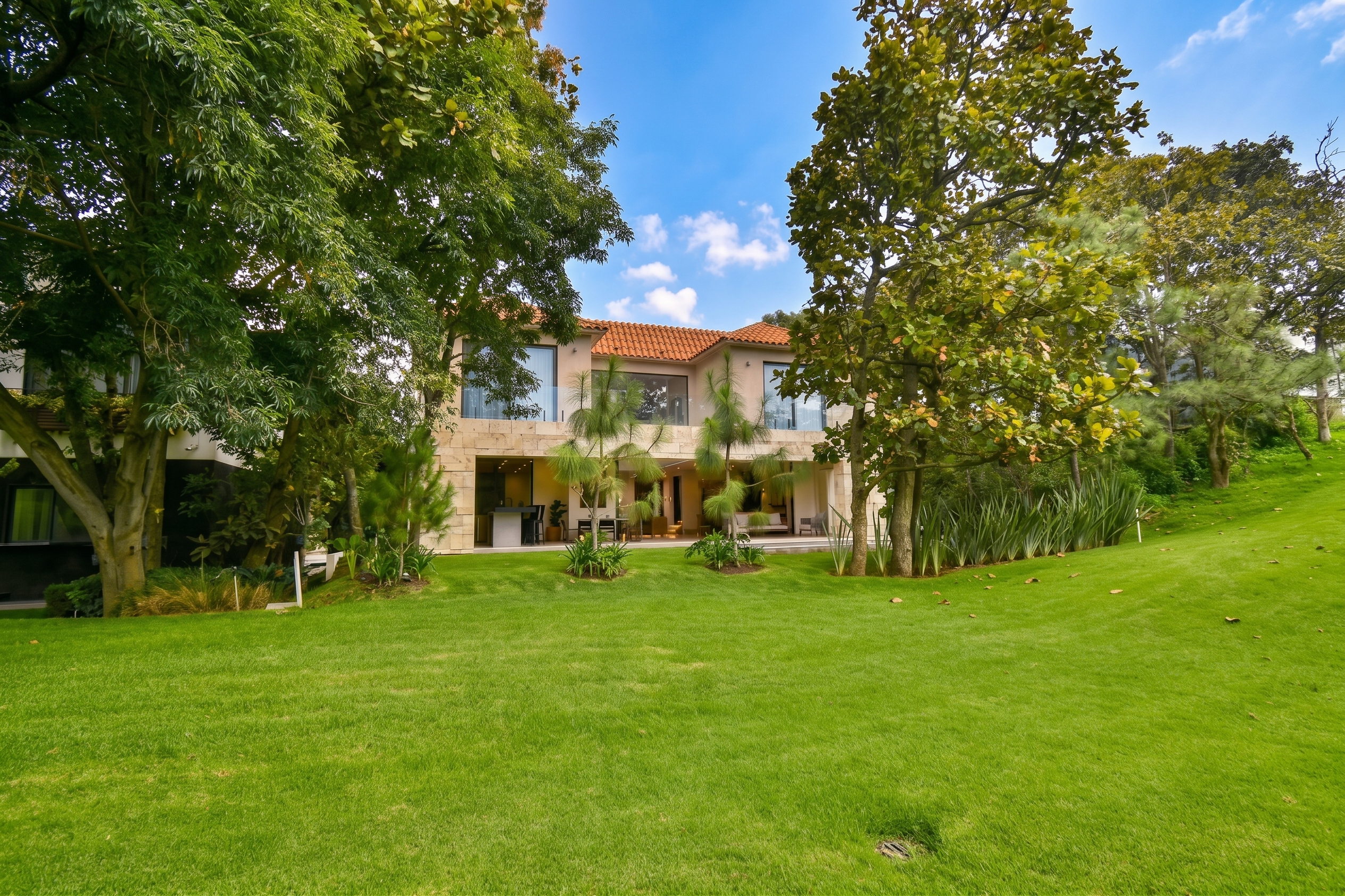  Residencia de Autor en El Cielo Country Club en venta - 物件實景