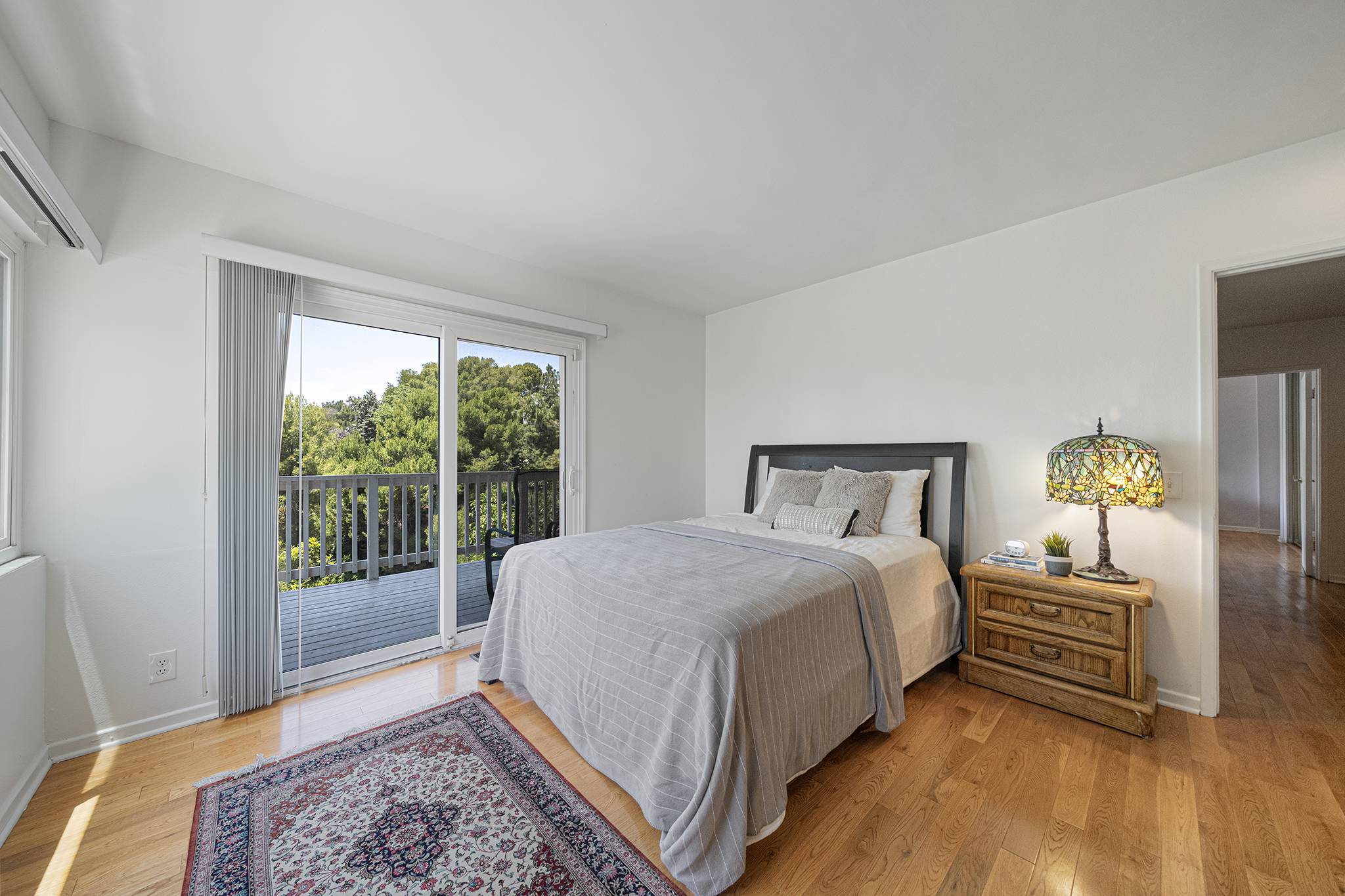  3543 Lavell Drive - 物件實景