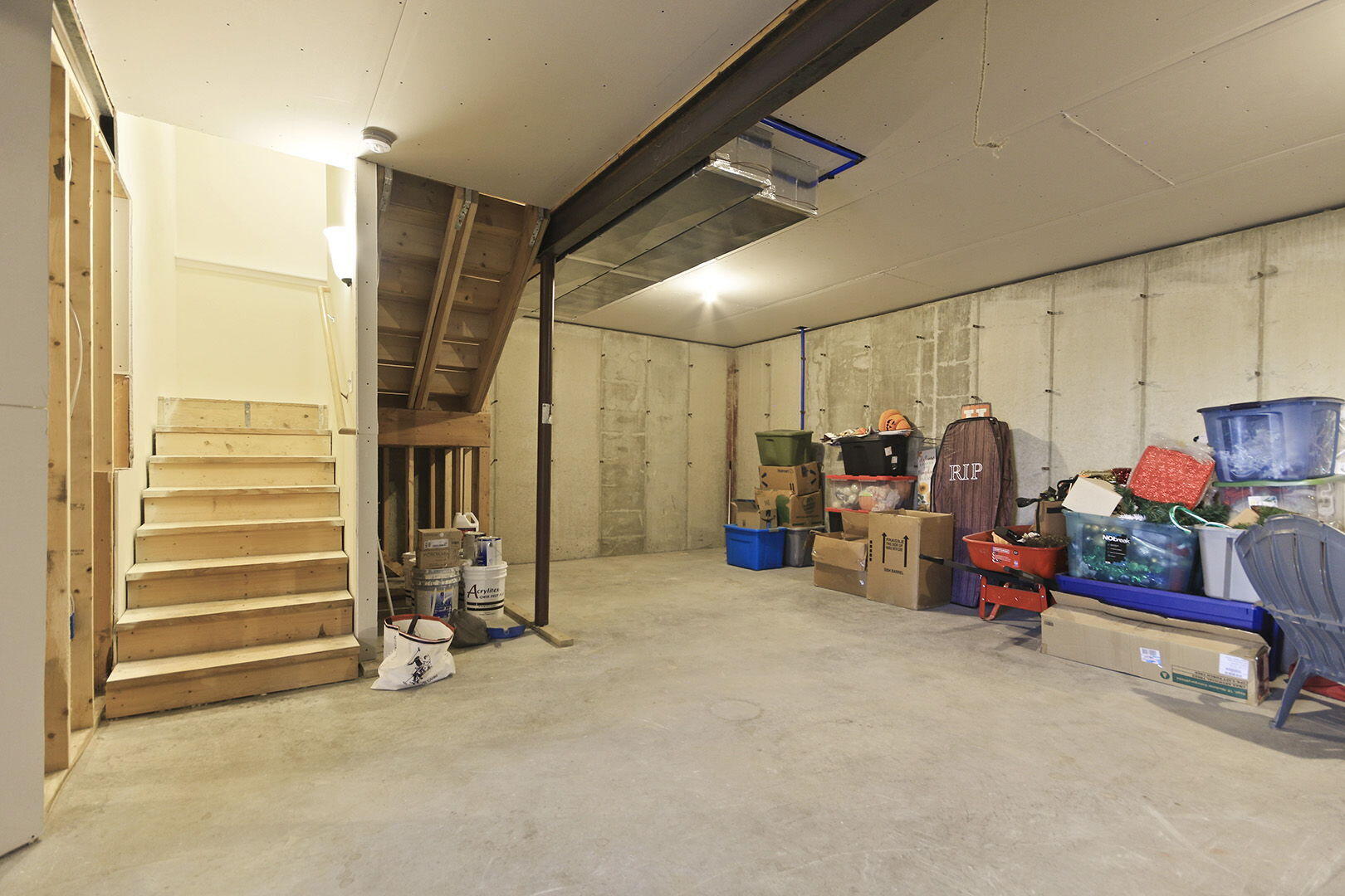 ASHLAND, Missouri, 65010, United States, 4 Bedrooms Bedrooms, ,3 BathroomsBathrooms,Residential,For Sale,1981891