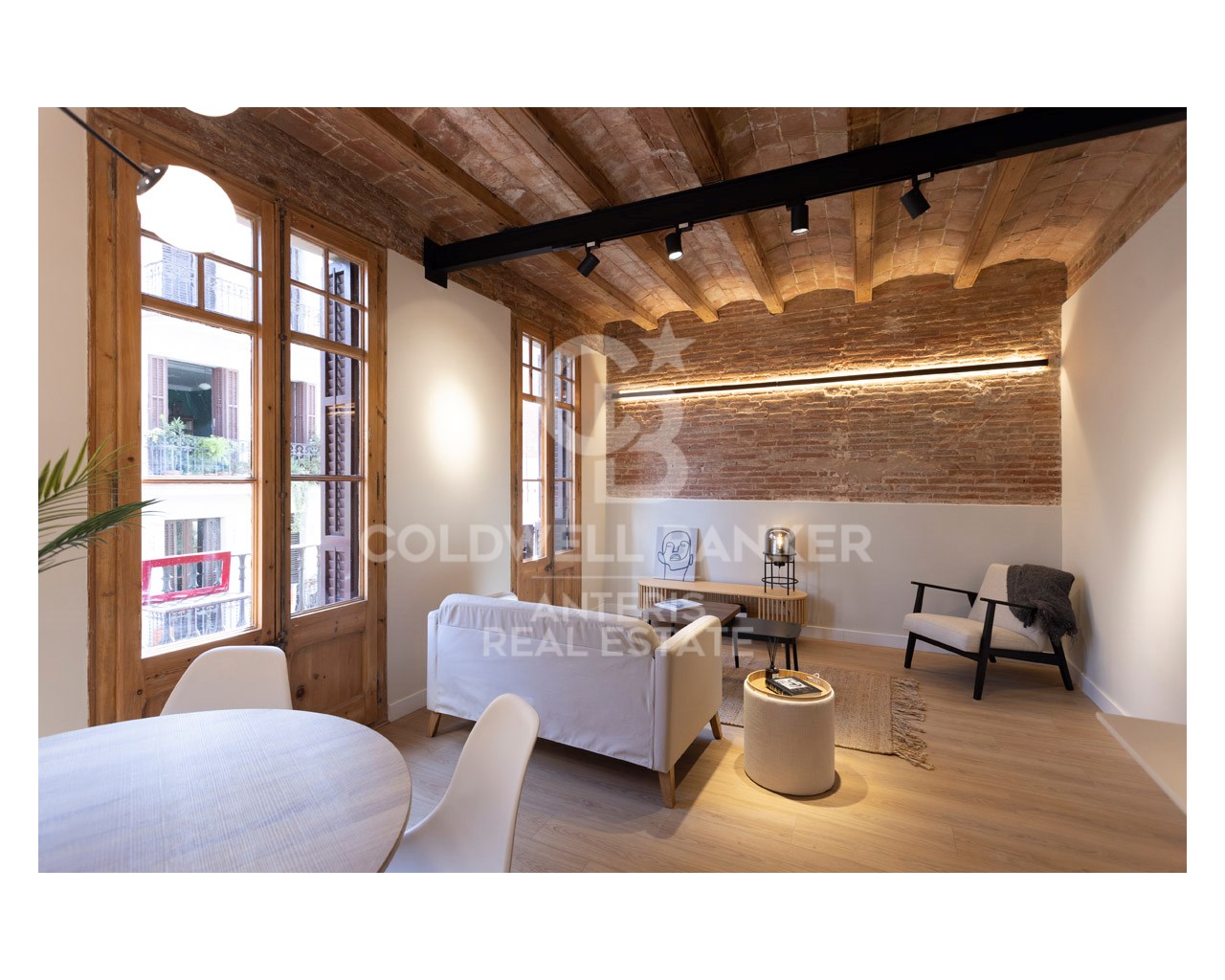 Barcelona, Barcelona, Gr?cia, Vila de Gr?cia Barce, Barcelona, Catalonia, ES, 3 Bedrooms Bedrooms, ,1 BathroomBathrooms,Residential,For Sale,Barcelona, Barcelona, Gr?cia, Vila de Gr?cia Barce,1583287